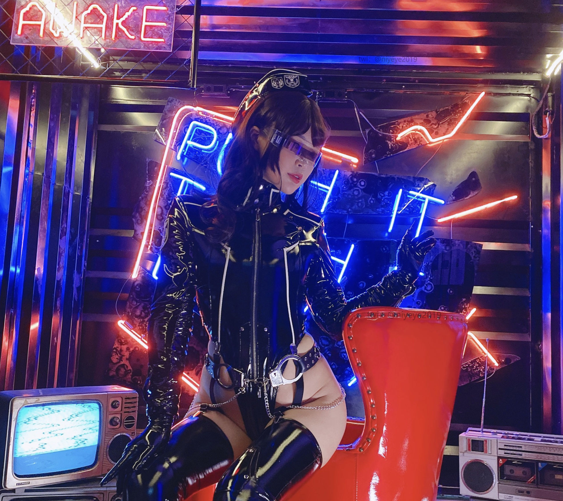 萌系小姐姐-白烨- – 女王指挥官 Cosplay-第53张