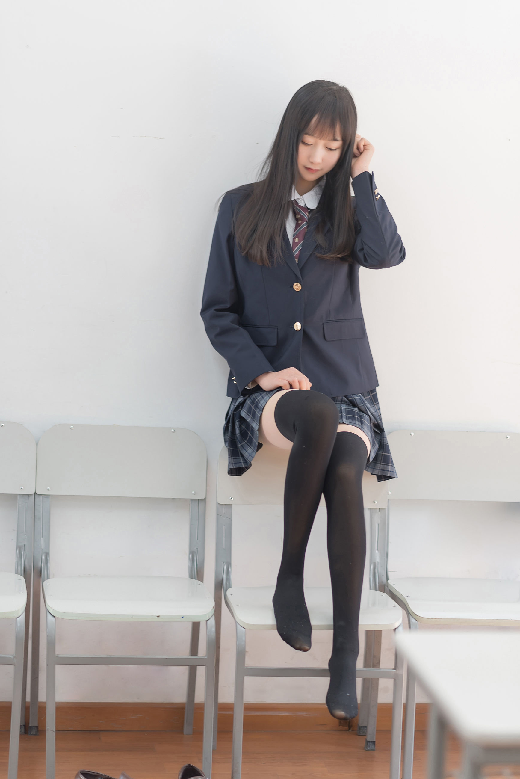 [萝莉COS] 木绵绵OwO – 西式JK Cosplay-第24张