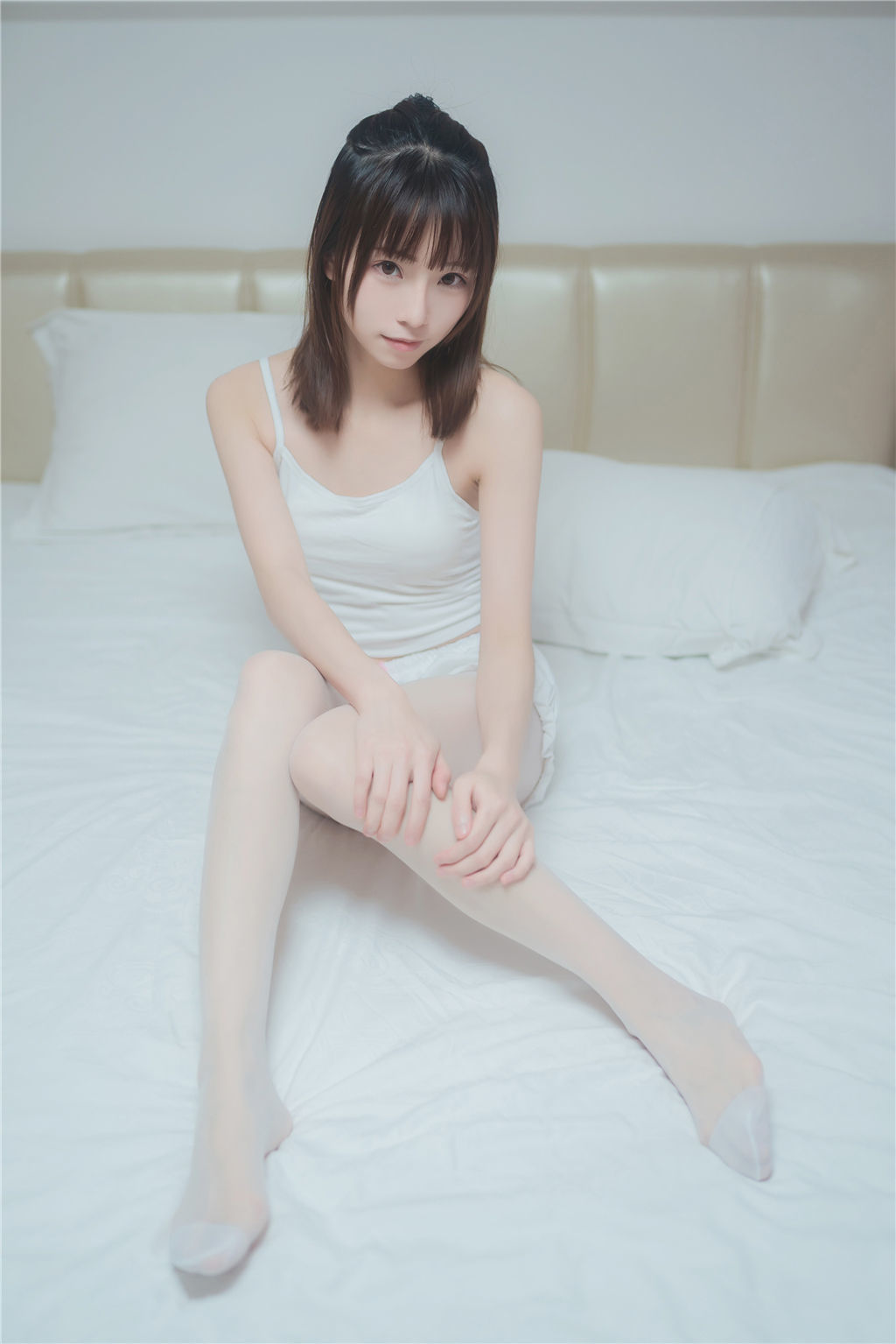 动漫博主Kitaro_绮太郎 – 白丝套装 Cosplay-第28张