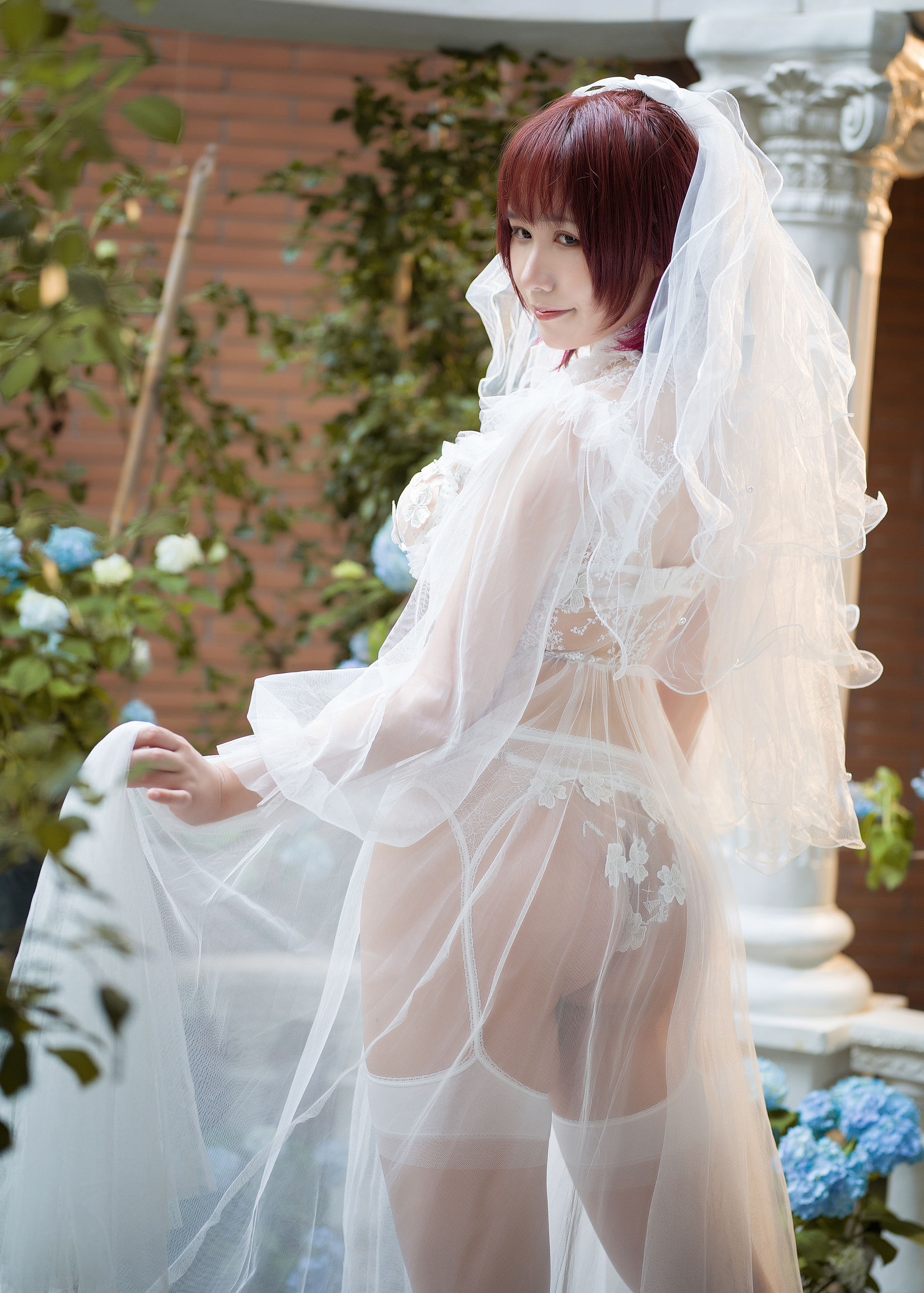麻花麻花酱 – 黑白婚纱 Cosplay-第18张