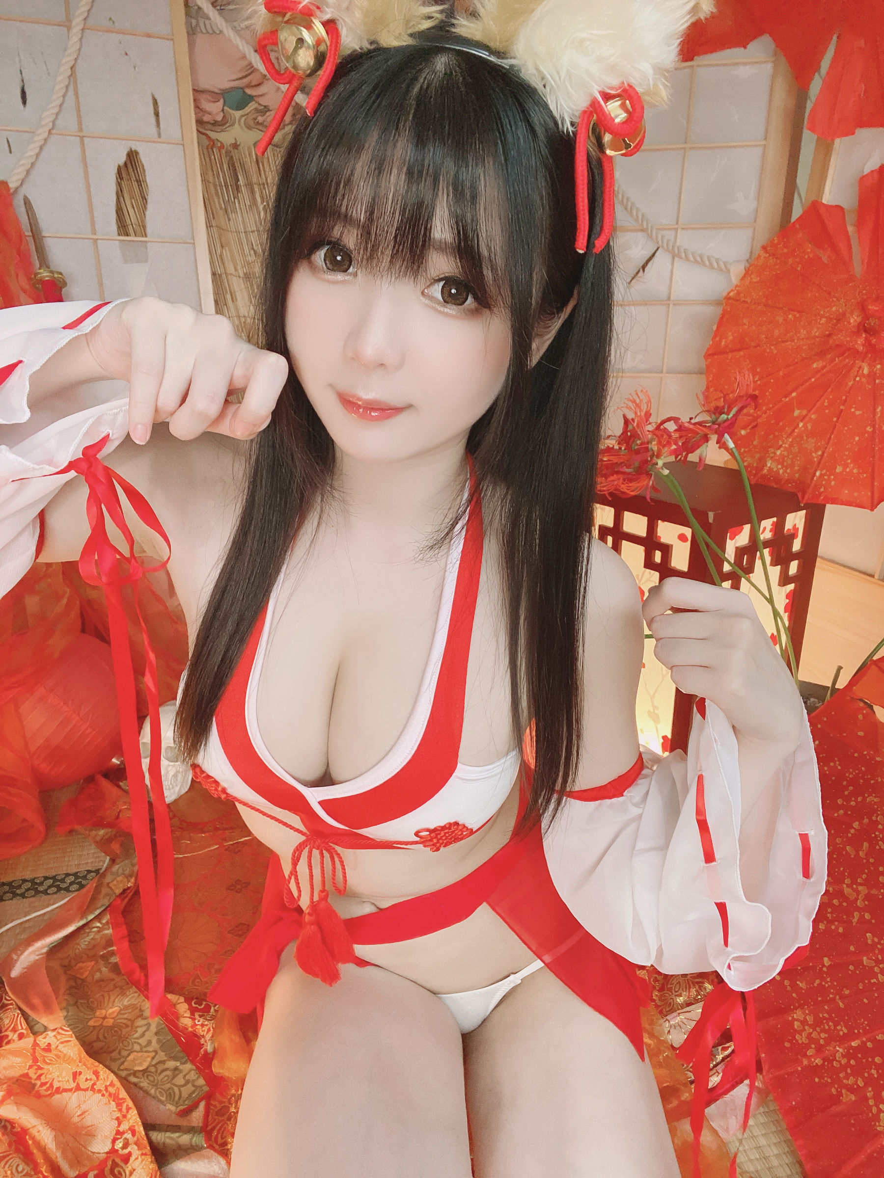 微博妹纸霜月shimo – きつね巫女さん Cosplay-第1张