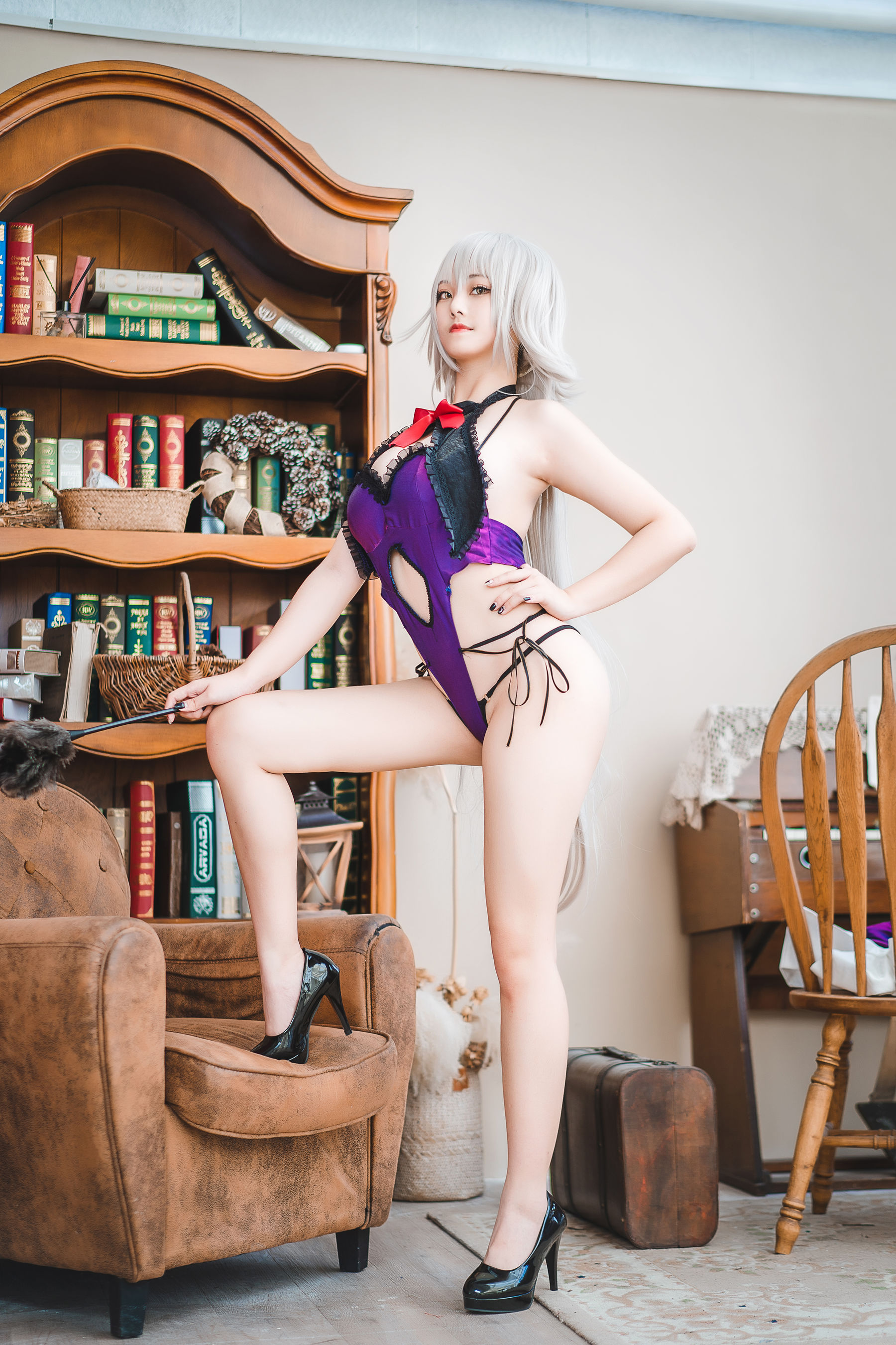 萌系小姐姐蜜汁猫裘 – 贞德女仆 Cosplay-第25张