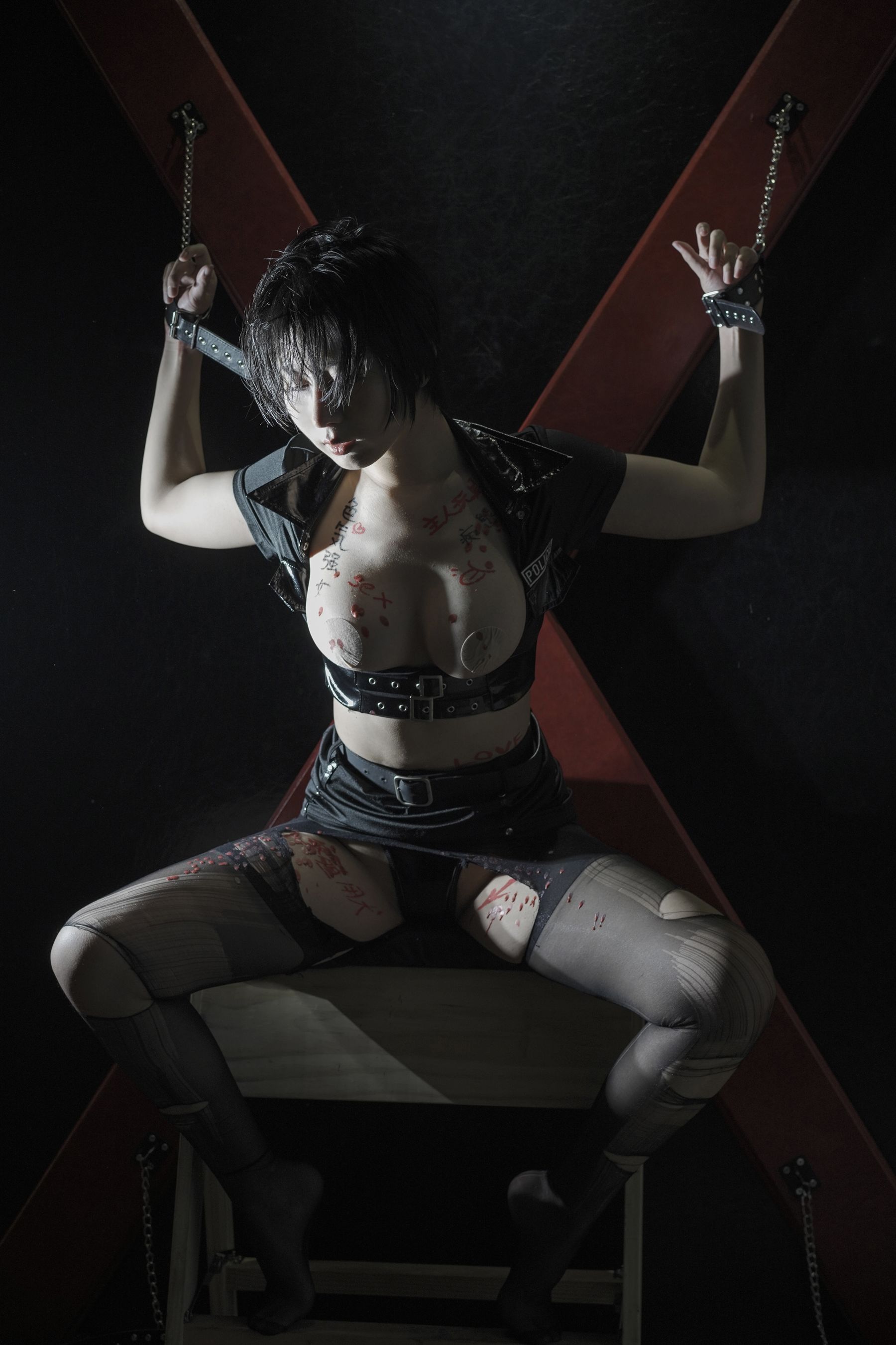 云溪溪 – 奶桃 N48囚徒 Cosplay-第29张