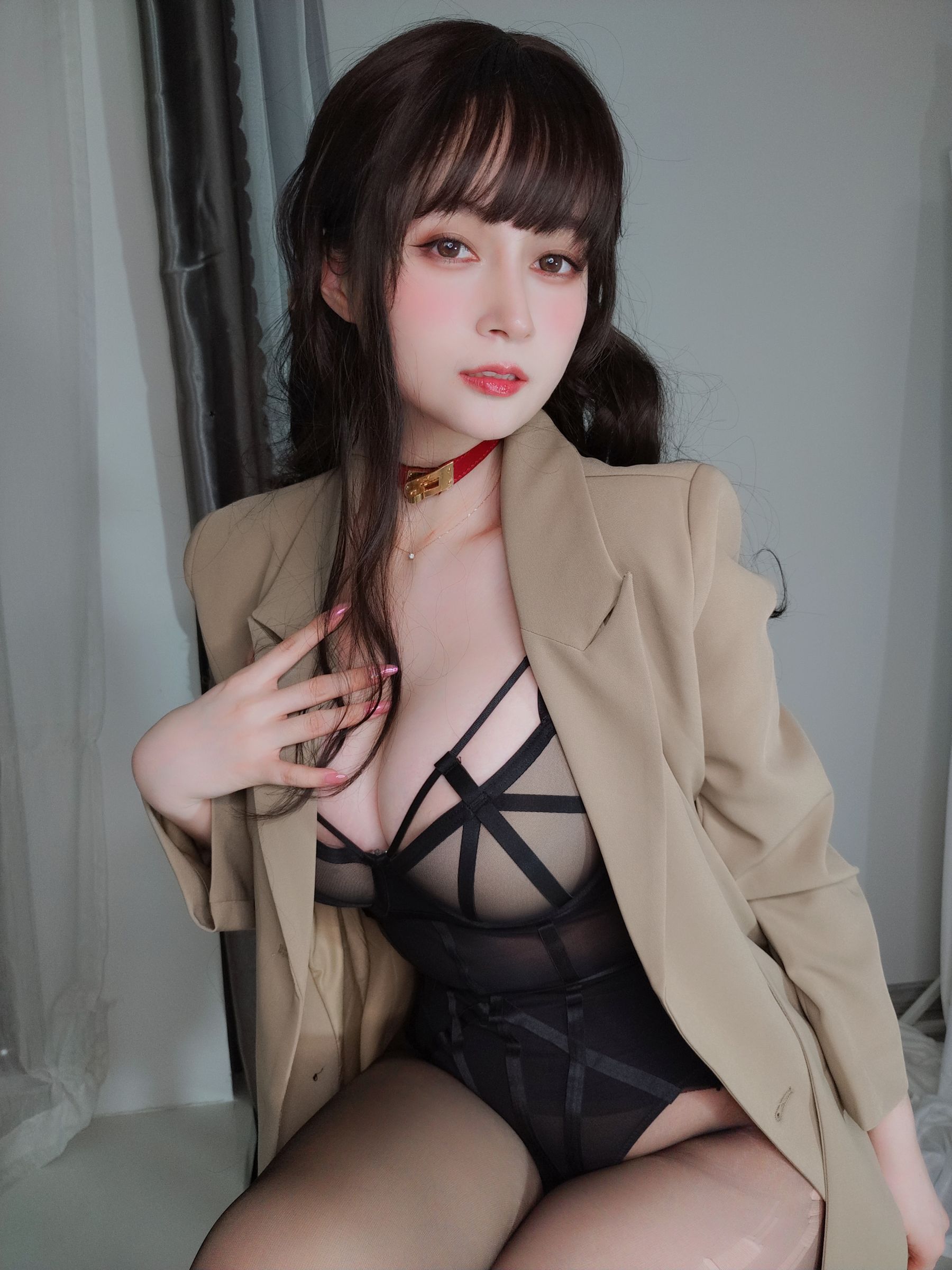 Coser小姐姐白银 – 黑丝OL情趣 Cosplay-第15张