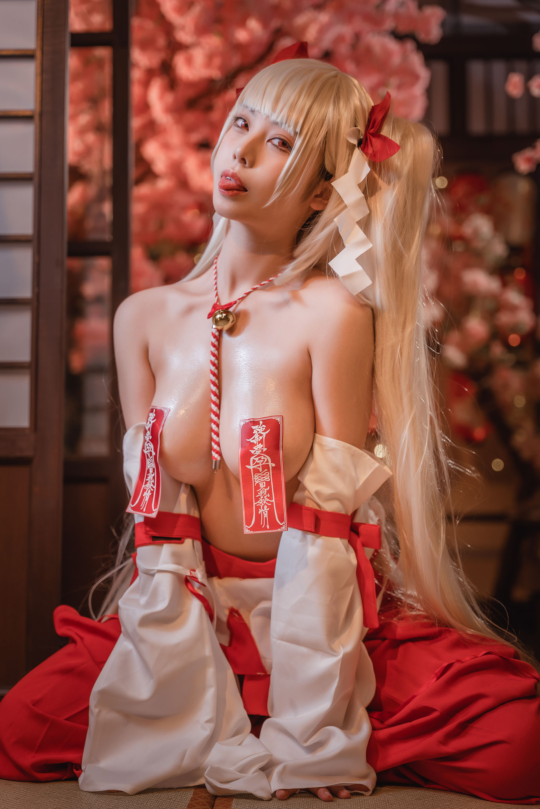 萌系小姐姐蜜汁猫裘 – 可畏巫女 Cosplay-第26张