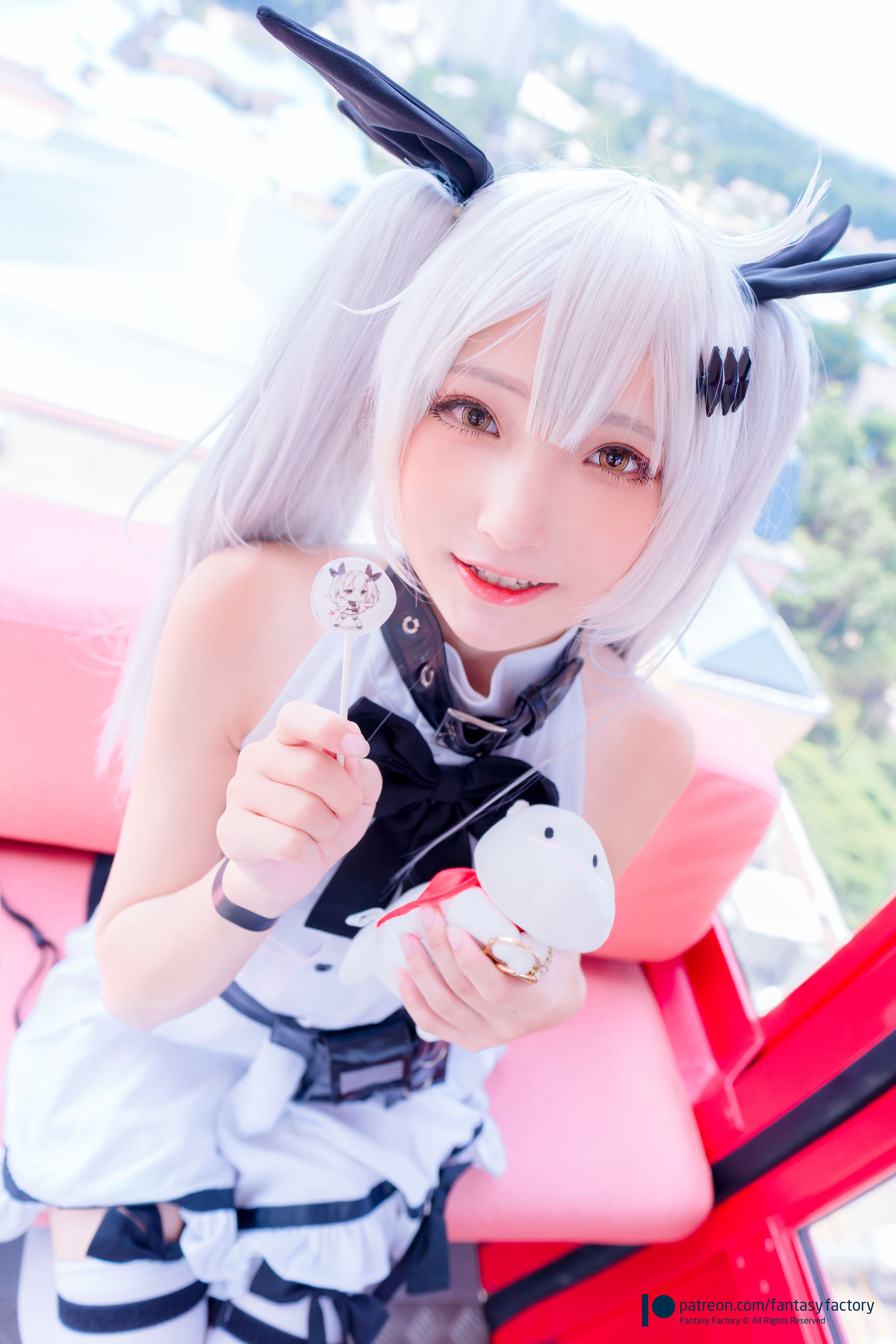 [Cosplay写真] 小丁 《Fantasy Factory》 – 2019.11 黑白 薄纱 网袜 Cosplay-第21张