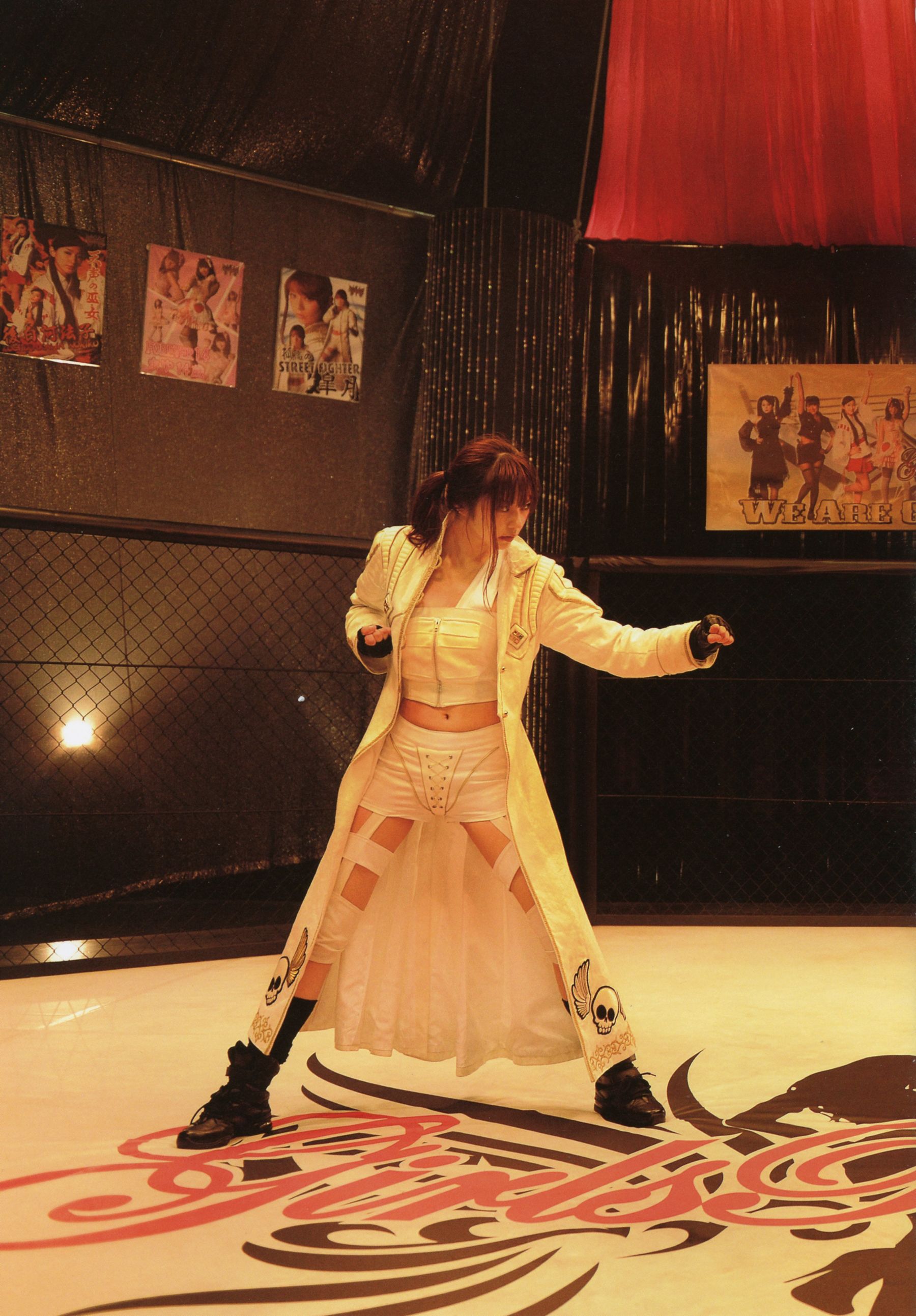Yuria Haga 芳賀優里亜 写真集 「赤×ピンク」 Cosplay-第29张
