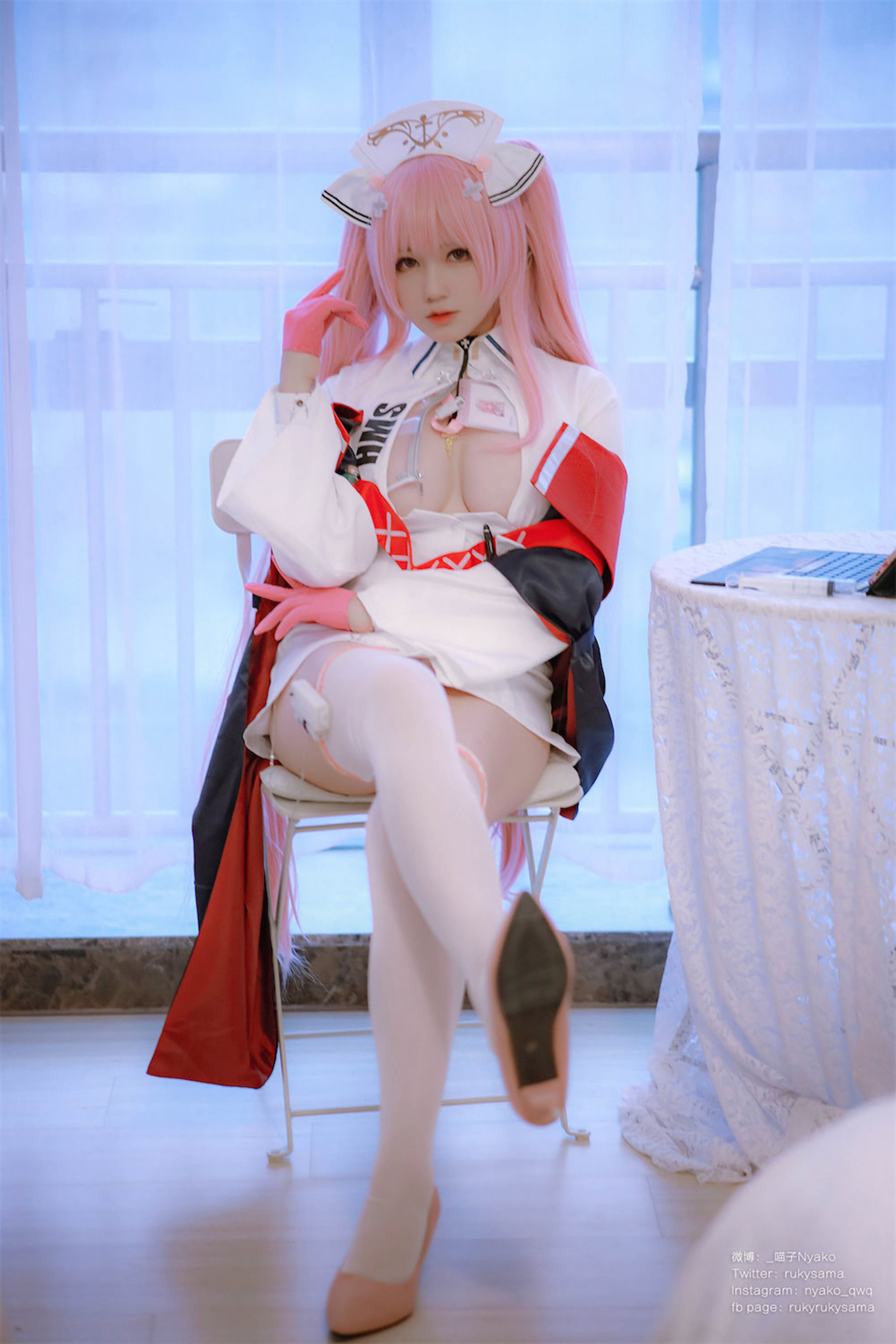 萌妹子Nyako喵子 – 英仙座护士 Cosplay-第1张