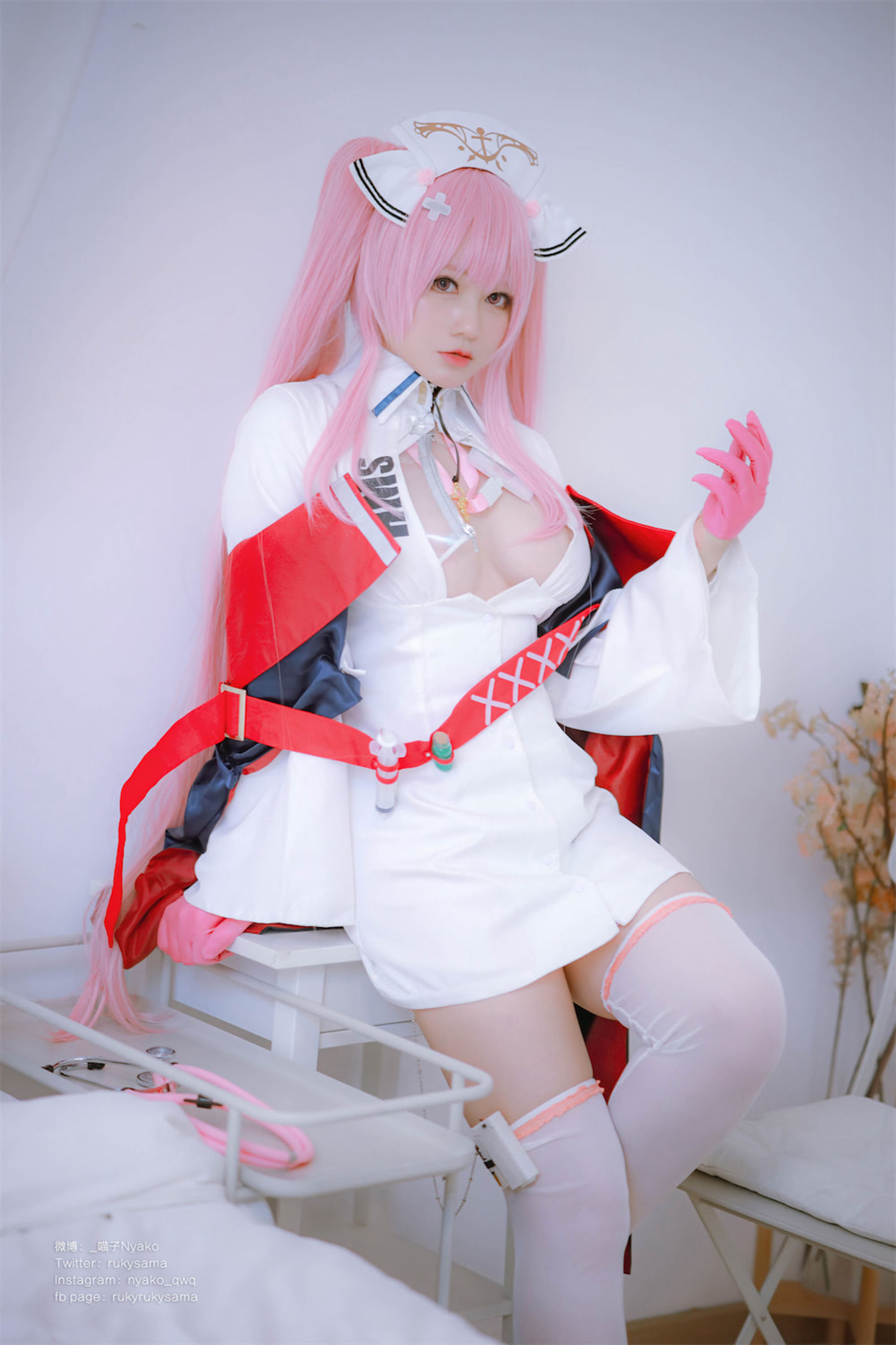 萌妹子Nyako喵子 – 英仙座护士 Cosplay-第30张