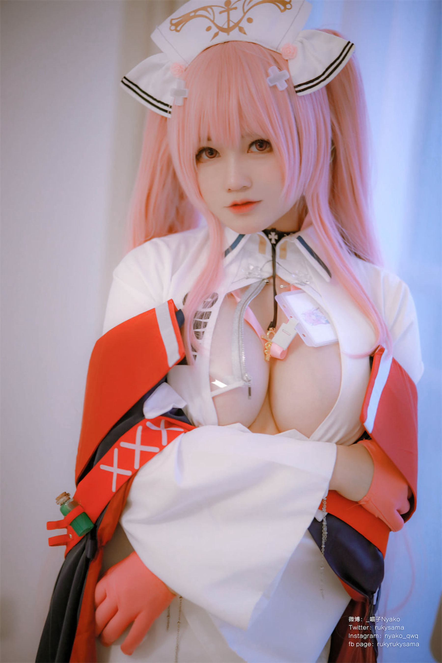 萌妹子Nyako喵子 – 英仙座护士 Cosplay-第32张