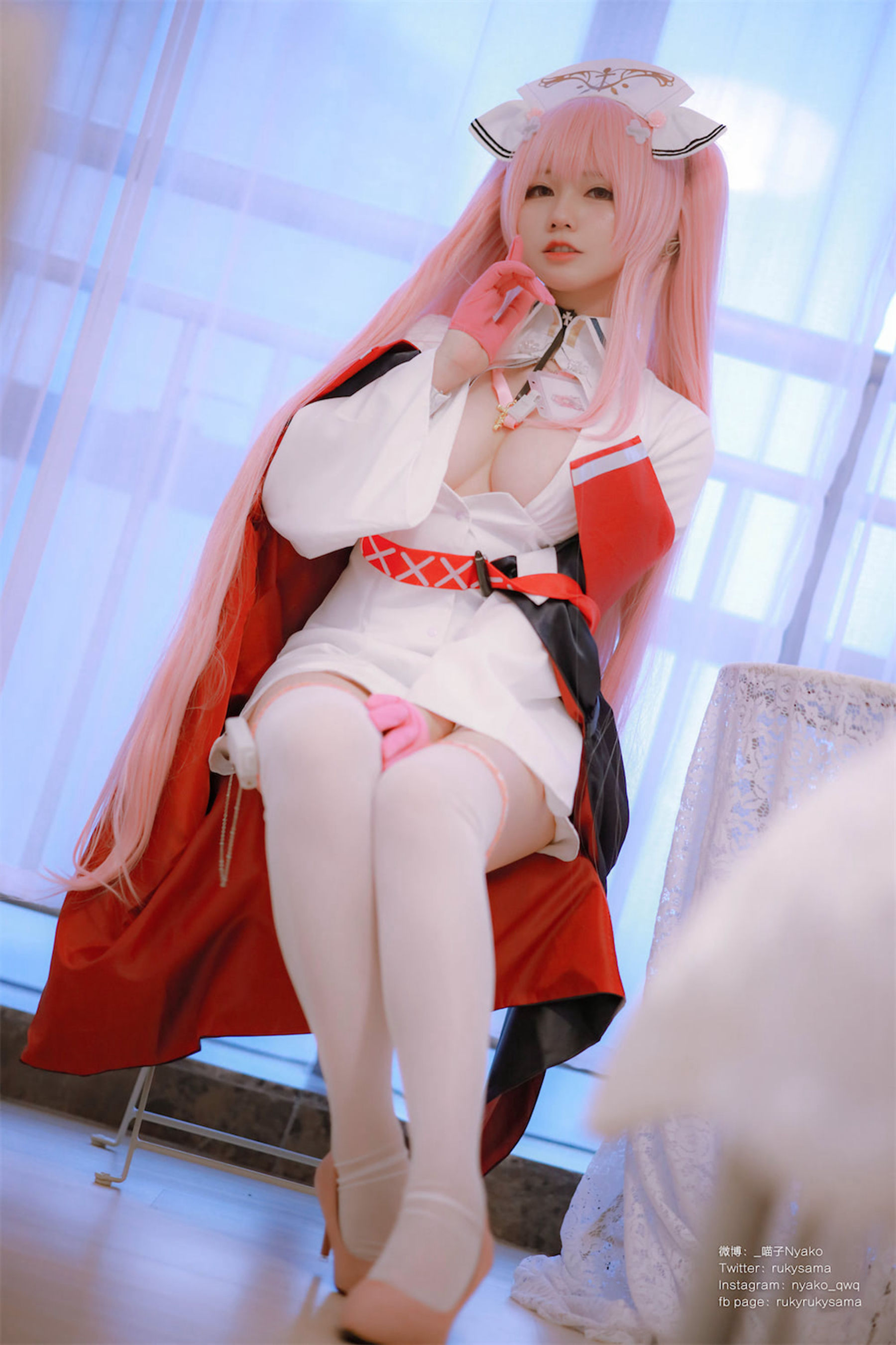 萌妹子Nyako喵子 – 英仙座护士 Cosplay-第38张