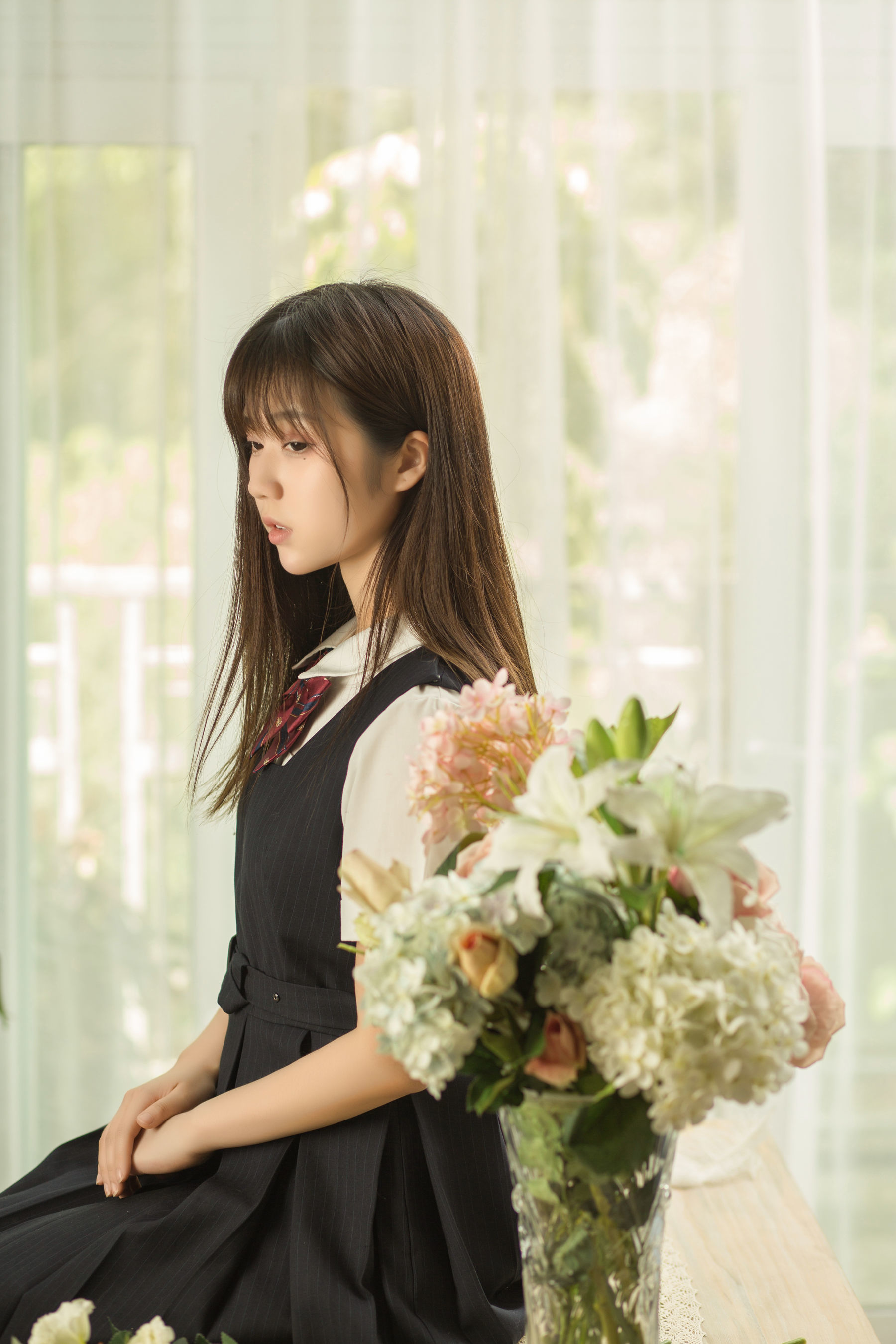 [萝莉COS] 微博福利姬镜酱 – 不知梦 制服 Cosplay-第1张