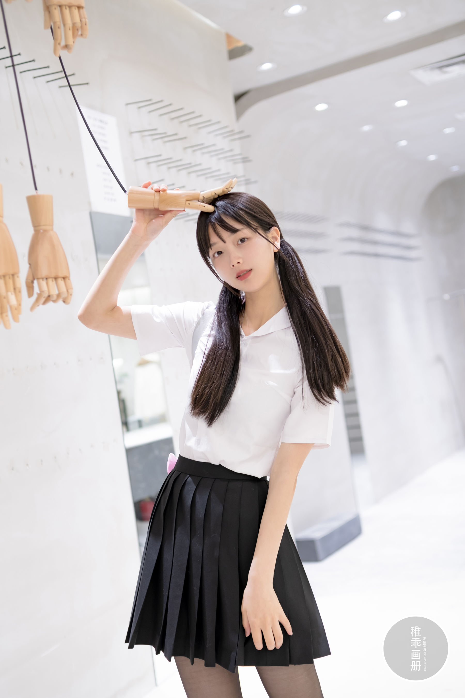 柴系小乖(稚乖画册) – 夜夜 逛街13d黑丝 Cosplay-第19张