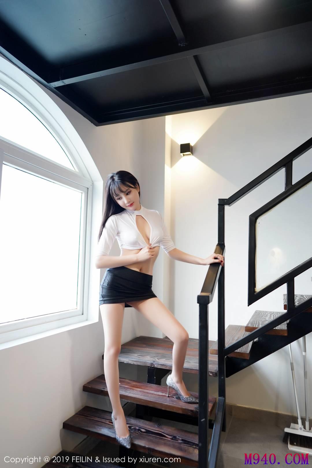 [FEILIN嗲囡囡] 2019.10.09 VOL.210 Celina青妍 [41P-112MB]