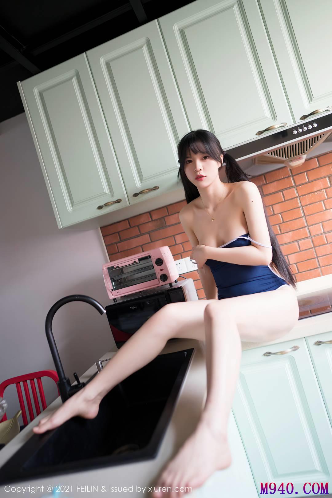 [FEILIN嗲囡囡] 2021.01.25 VOL.371 桃香子 [48P-379MB]