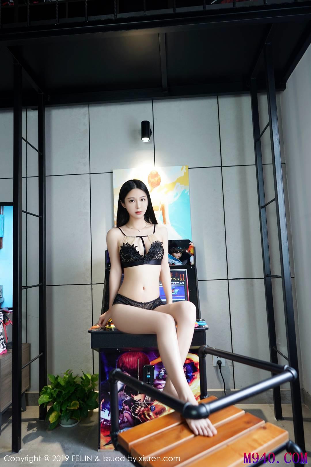 [FEILIN嗲囡囡] 2019.10.27 VOL.211 luna张静燕 [49P-143MB]