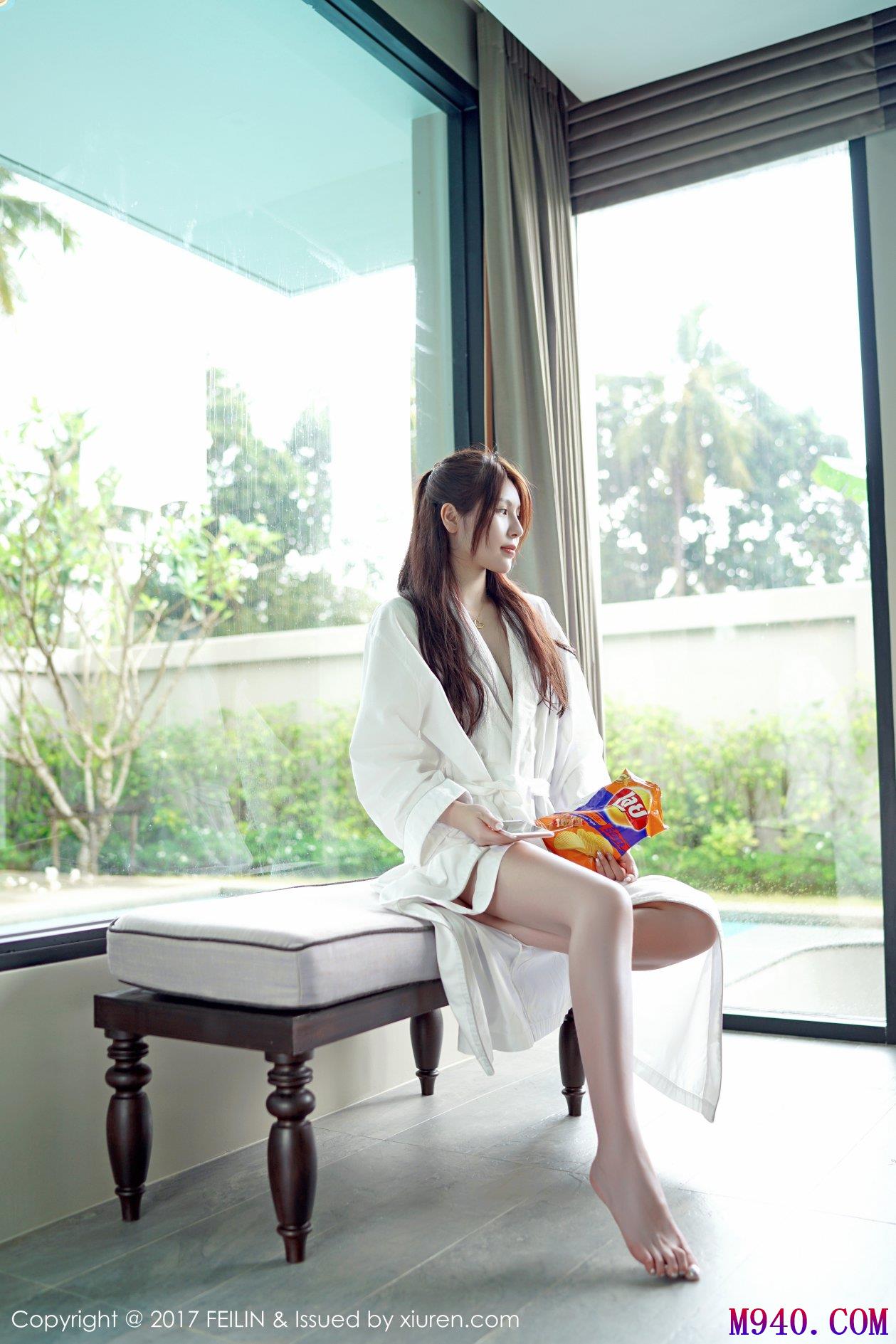 [FEILIN嗲囡囡] 2017.04.11 VOL.085 PaPa妈咪 [31P-103MB]