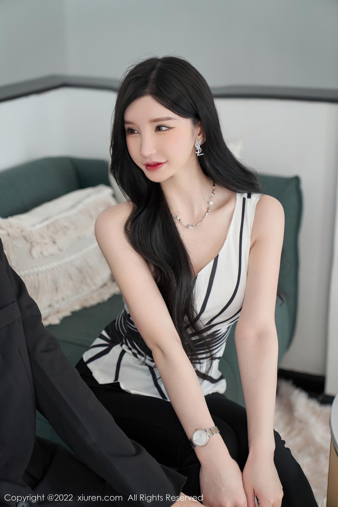 [XIUREN秀人网] 2022.07.29 NO.5361 周于希Sally [77P-724MB]