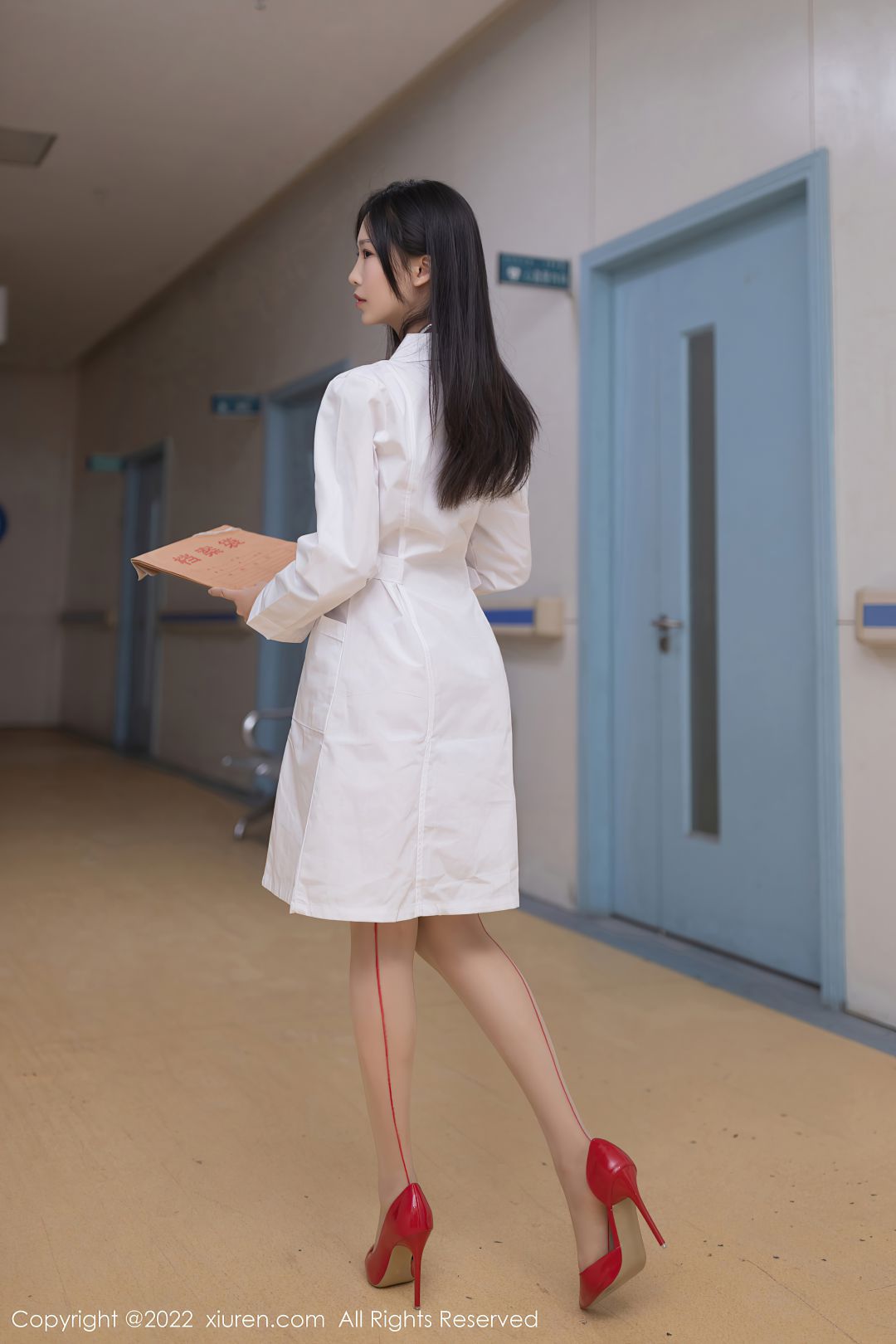 [XIUREN秀人网] 2022.07.13 NO.5267 利世 [74P-628MB]