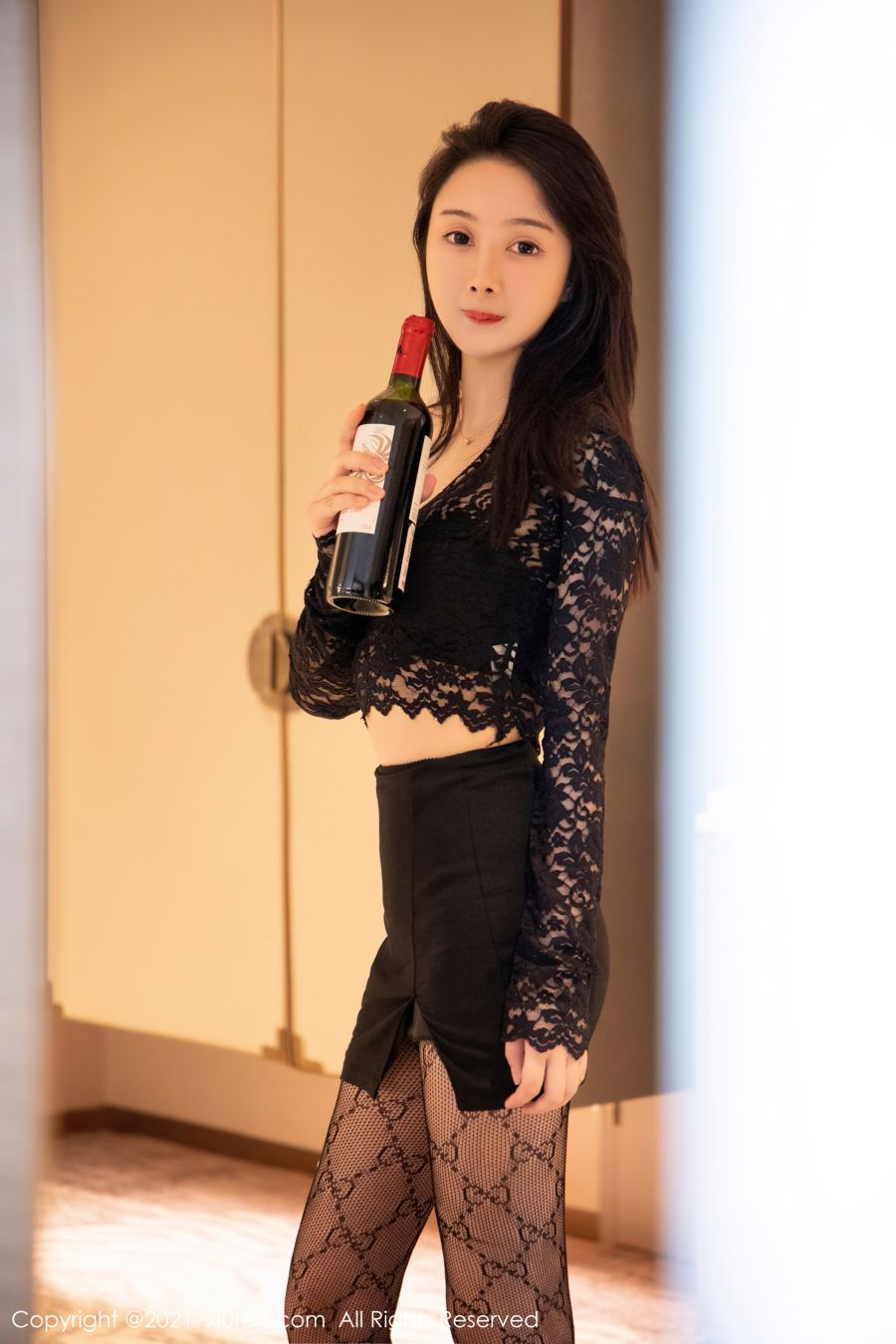 [XIUREN秀人网] 2021.09.17 NO.3965 summer宝宝 [75P-634MB]