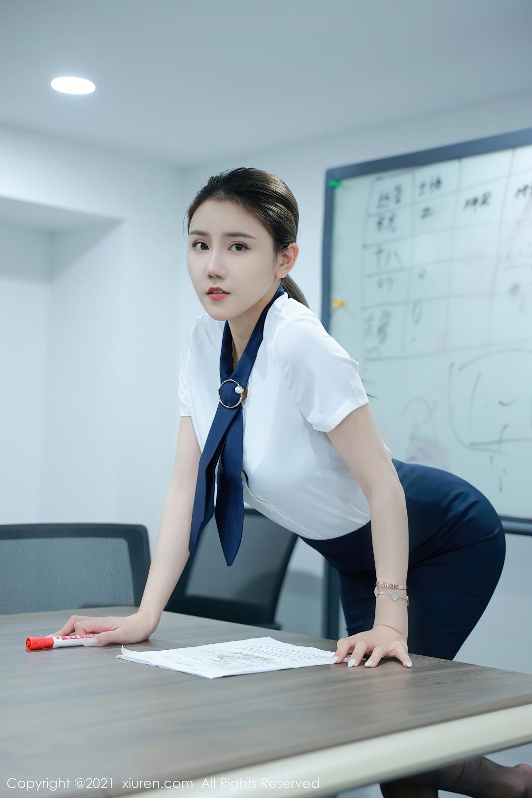 [XIUREN秀人网] 2021.07.19 NO.3682 夏西CiCi [52P-476MB]