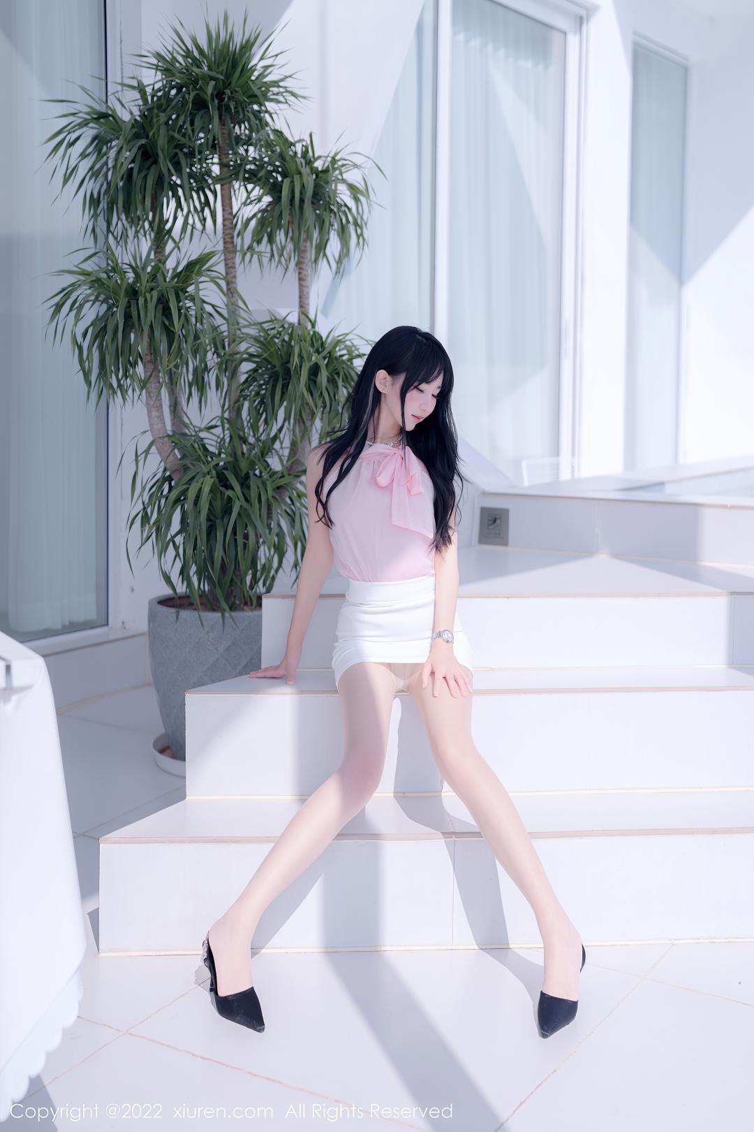 [XIUREN秀人网] 2022.07.22 NO.5318 小果冻儿 [76P-522MB]