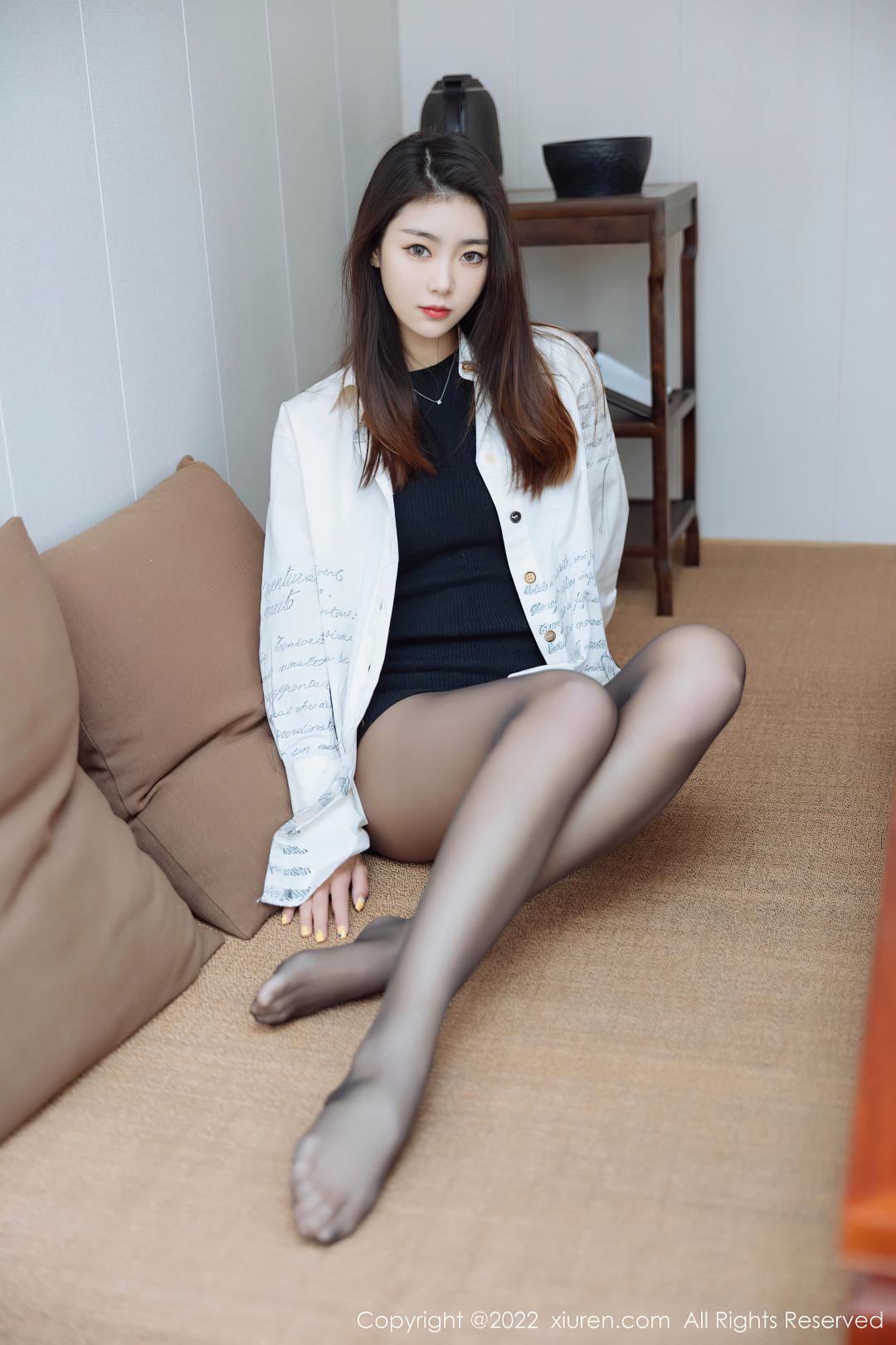 [XIUREN秀人网] 2022.04.07 NO.4832 可樂Vicky [45P-490MB]