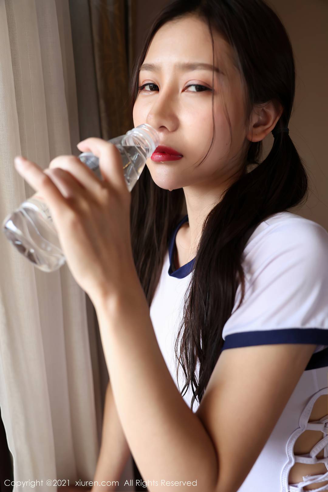 [XIUREN秀人网] 2021.03.15 NO.3201 尹甜甜 [49P-450MB]