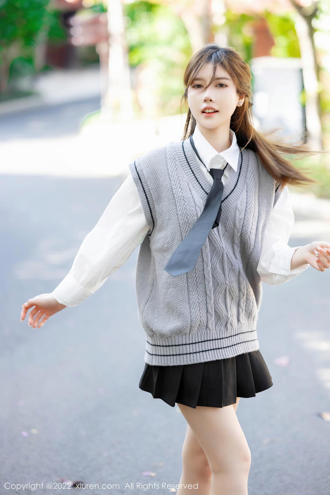 [XIUREN秀人网] 2022.04.20 NO.4896 美桃酱 [52P-555MB]