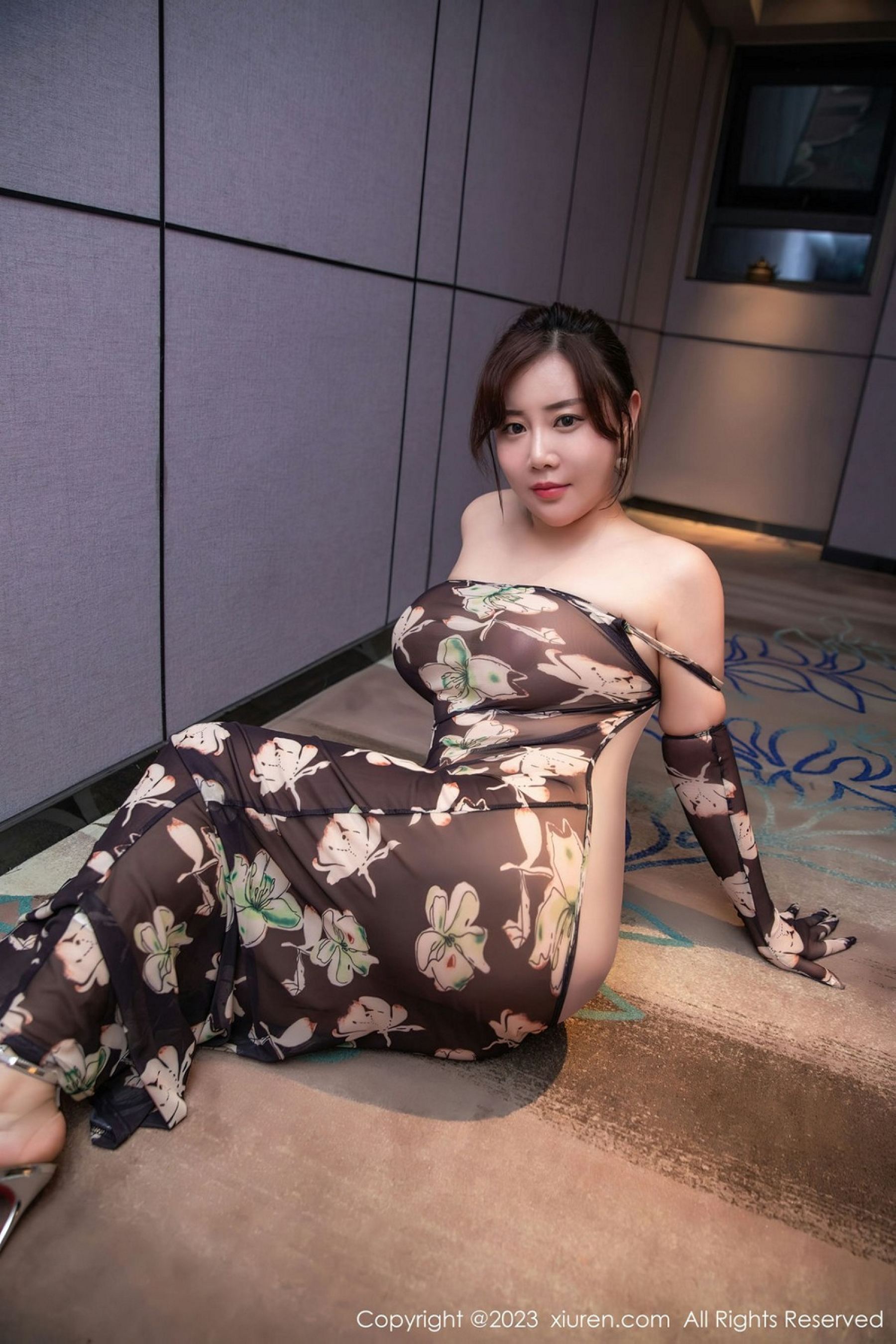 [XIUREN秀人网] 2023.02.13 NO.6265 王婉悠Queen [50P-512MB]