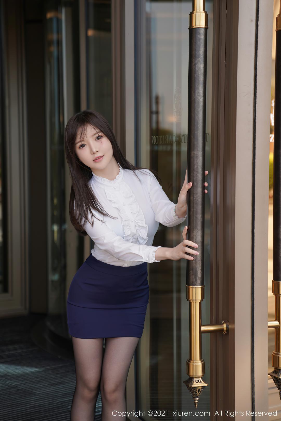 [XIUREN秀人网]2021.01.20 NO.3026 糯美子MINIbabe[72P-674MB]