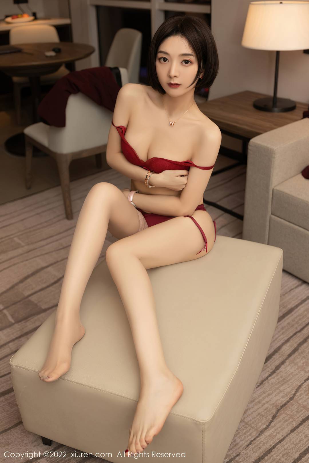 [XIUREN秀人网] 2022.06.07 NO.5111 Angela00  [72P-670MB]