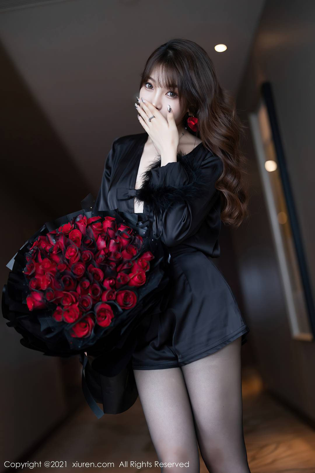 [XIUREN秀人网] 2021.11.11 NO.4205 芝芝Booty [85P-733MB]