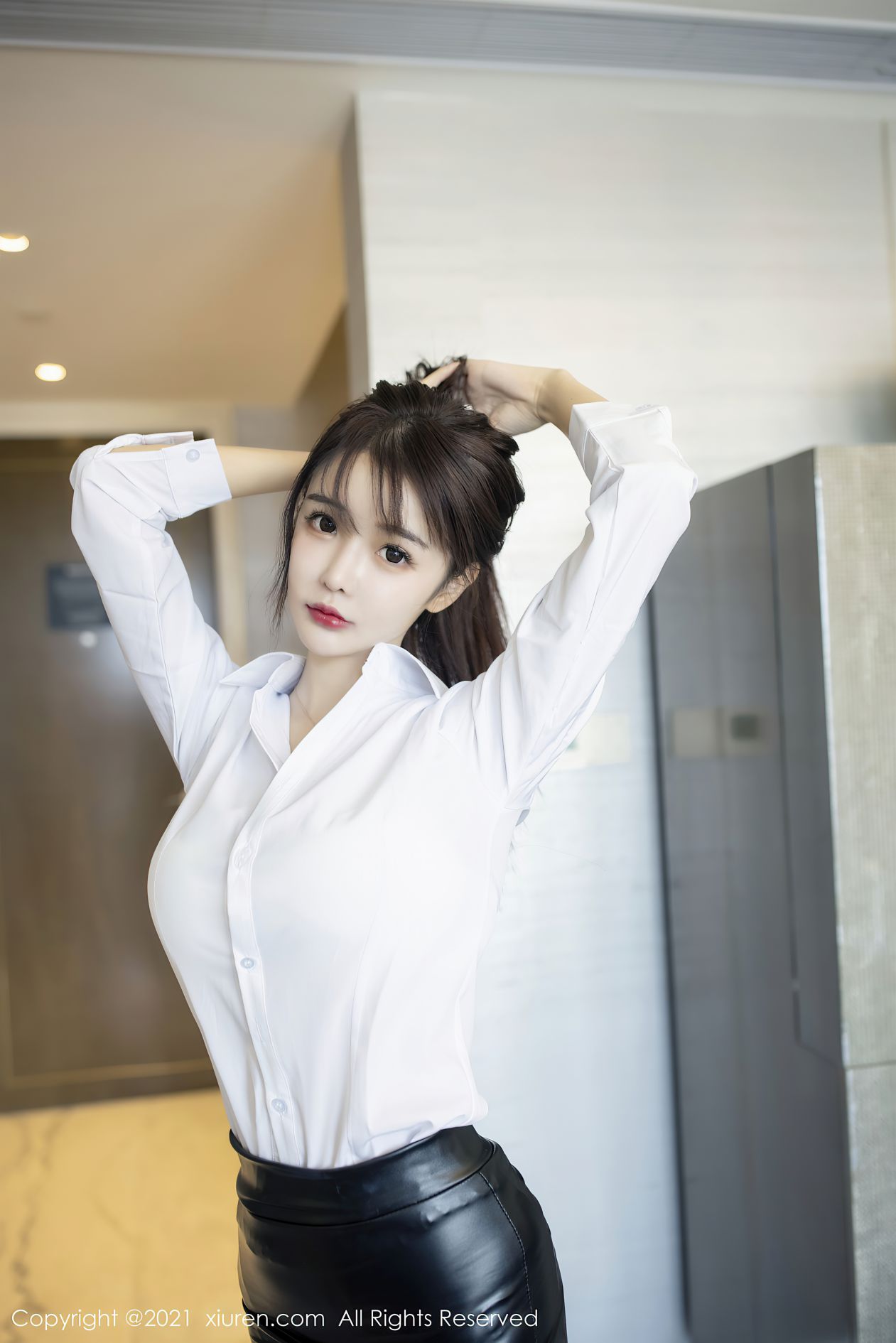 [XIUREN秀人网] 2021.01.06 NO.2976 南初妹妹 [53P-494MB]
