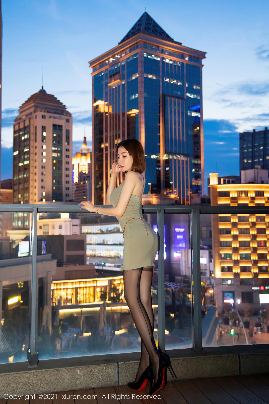 [XIUREN秀人网] 2021.07.19 NO.3683 果儿Victoria [62P-635MB]