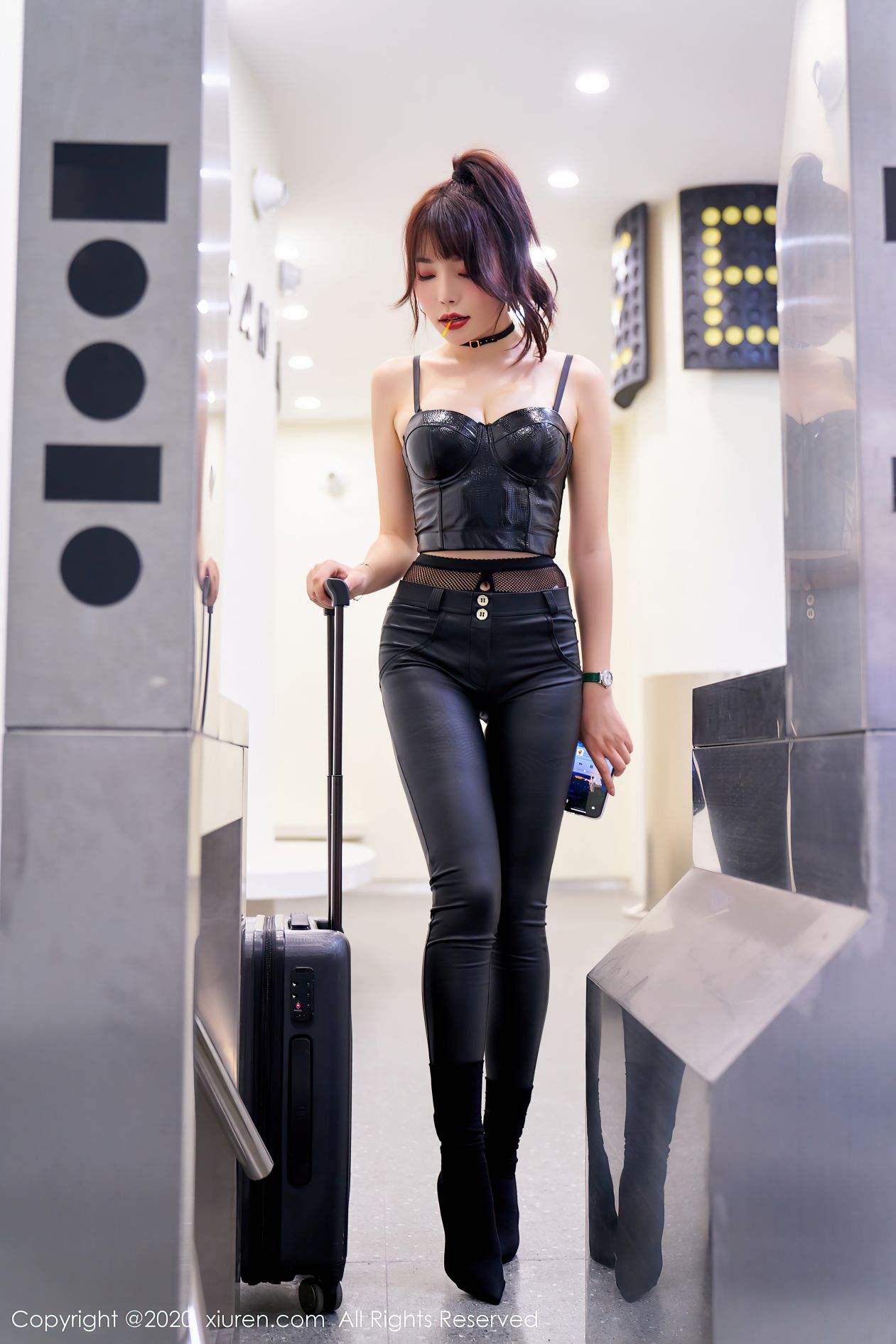 [XIUREN秀人网] 2020.12.21 NO.2921 芝芝Booty [70P-635MB]