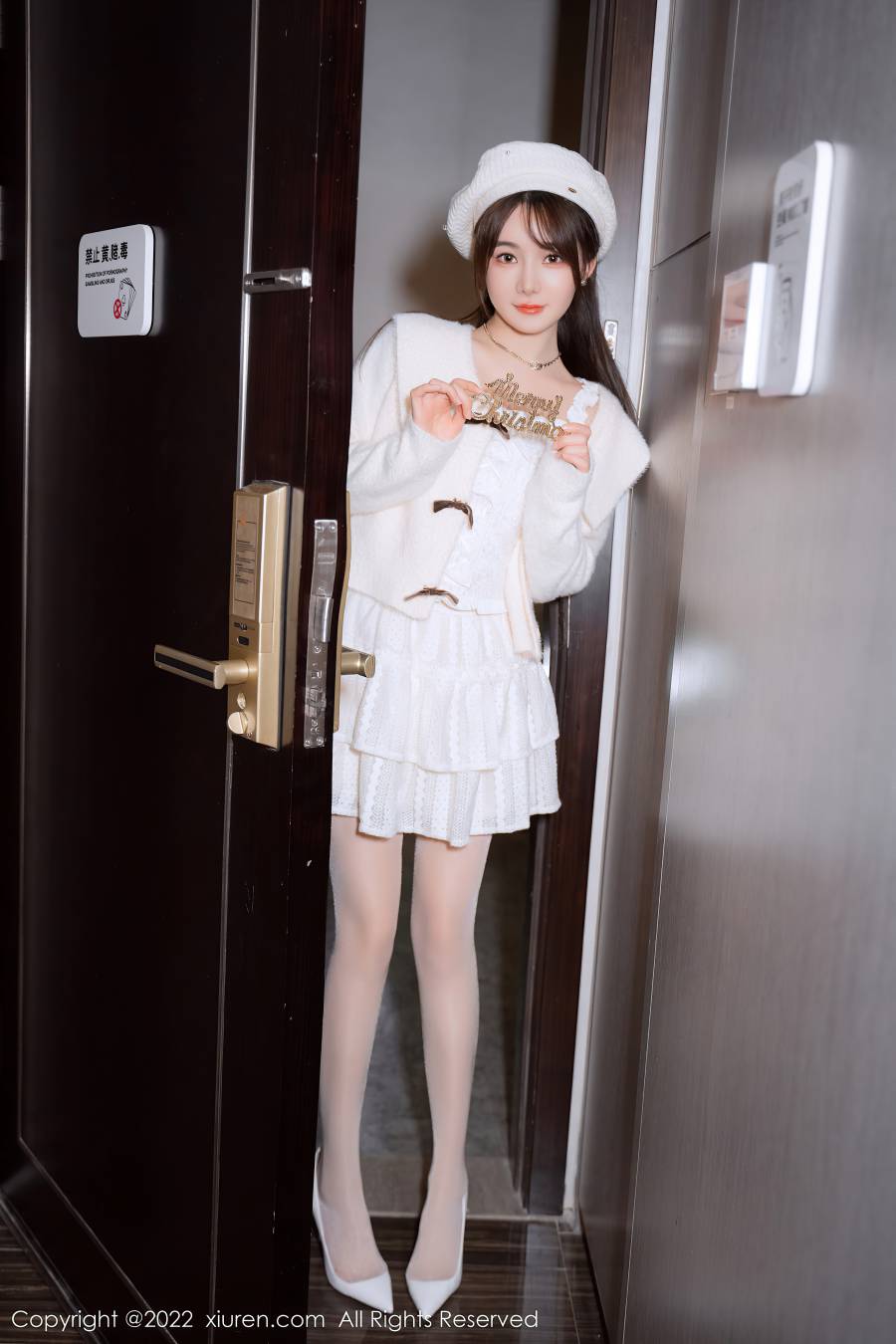 [XIUREN秀人网] 2022.12.21 NO.6025 婠婠么 [68P-650MB]