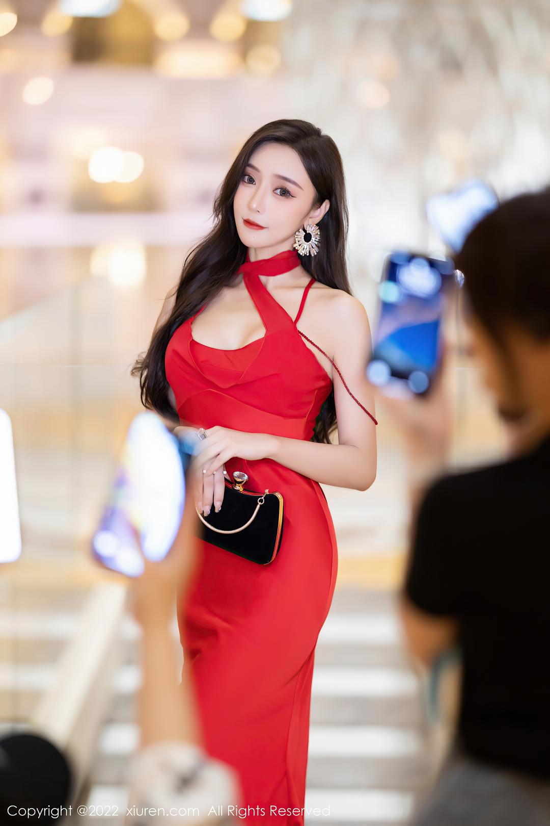 [XIUREN秀人网] 2022.08.19 NO.5470 王馨瑶yanni [78P-654MB]