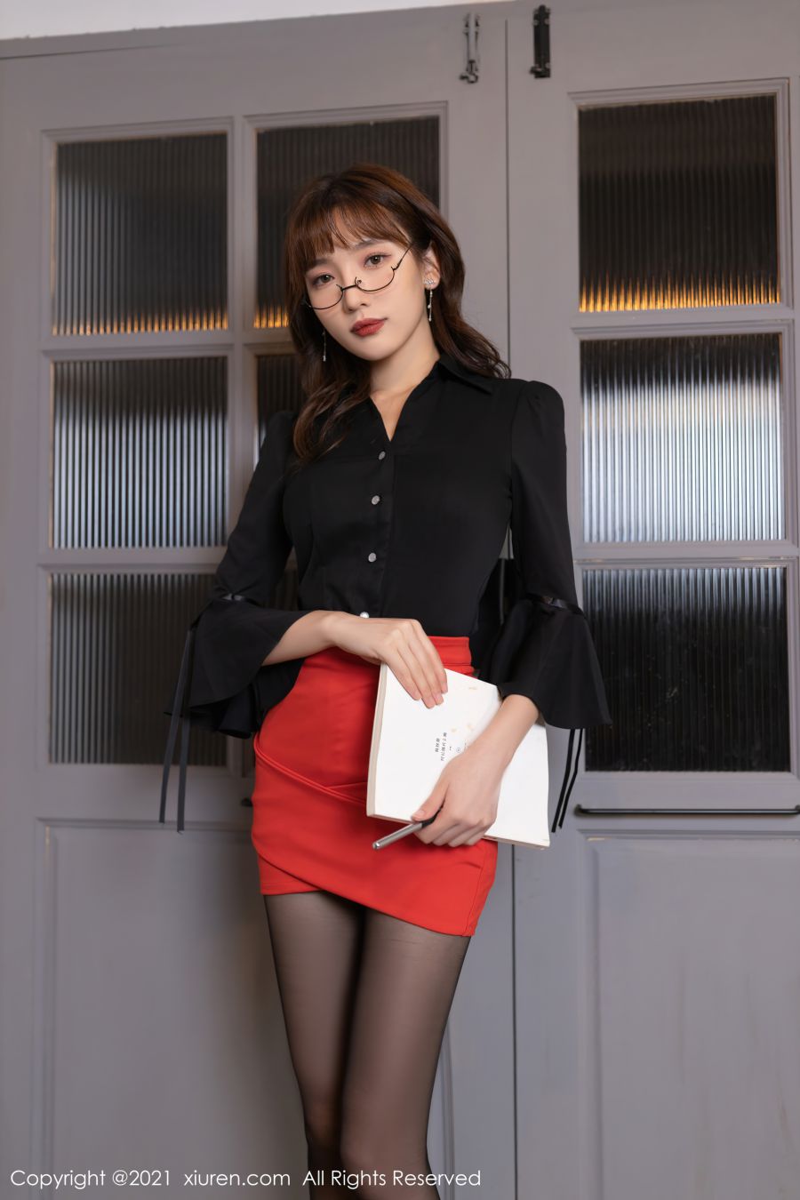 [XIUREN秀人网] 2021.09.16 NO.3961 陆萱萱 [75P-597MB]