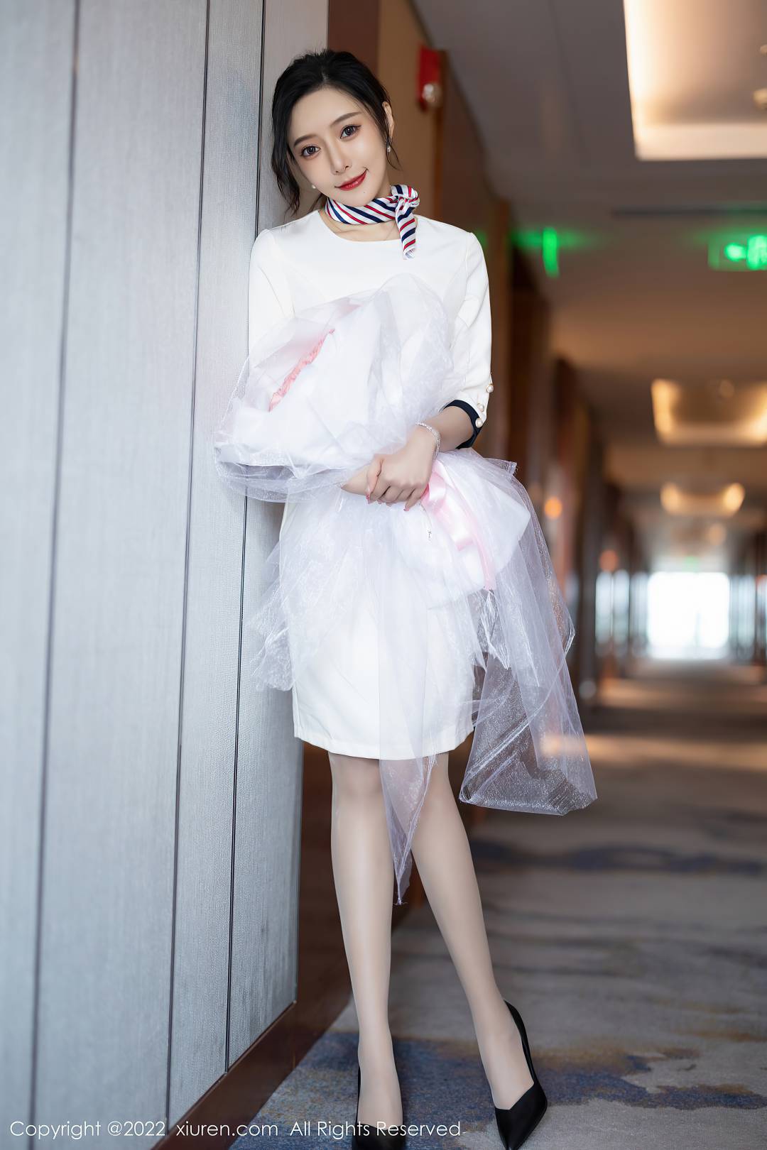 [XIUREN秀人网] 2022.05.05 NO.4963 王馨瑶yanni [71P-607MB]