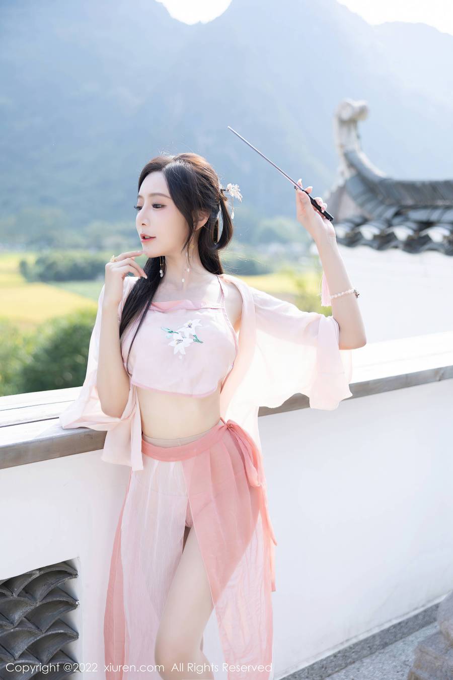 [XIUREN秀人网] 2022.12.23 NO.6040 王馨瑶yanni [84P-688MB]