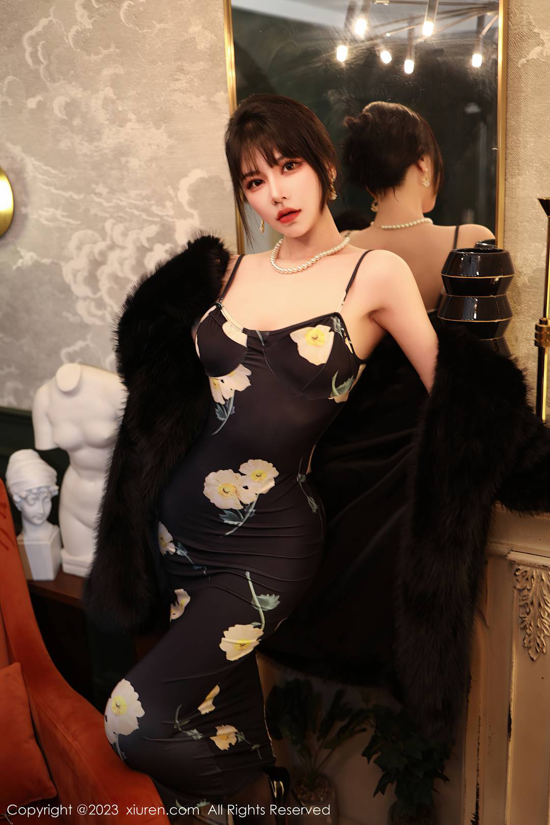 [XIUREN秀人网] 2023.02.06 NO.6220 桃桃子_ [85P-820MB]