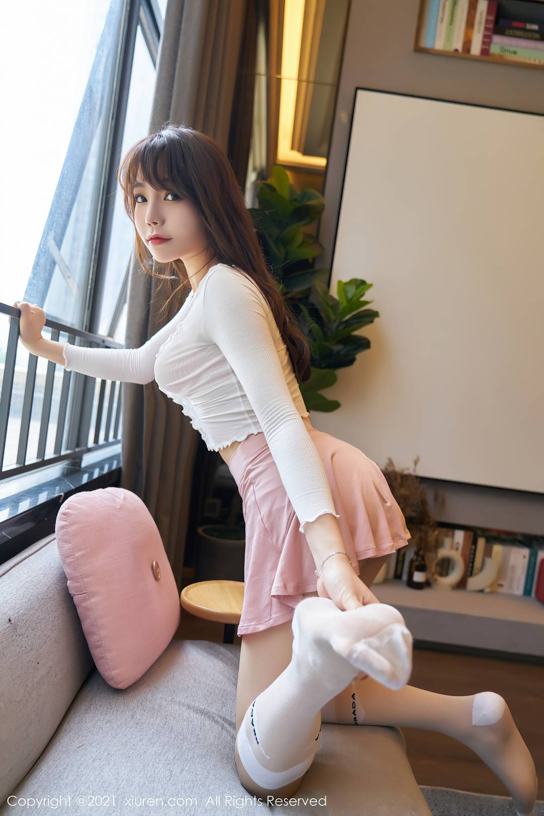 [XIUREN秀人网] 2021.04.25 NO.3344 芝芝Booty [70P-687MB]