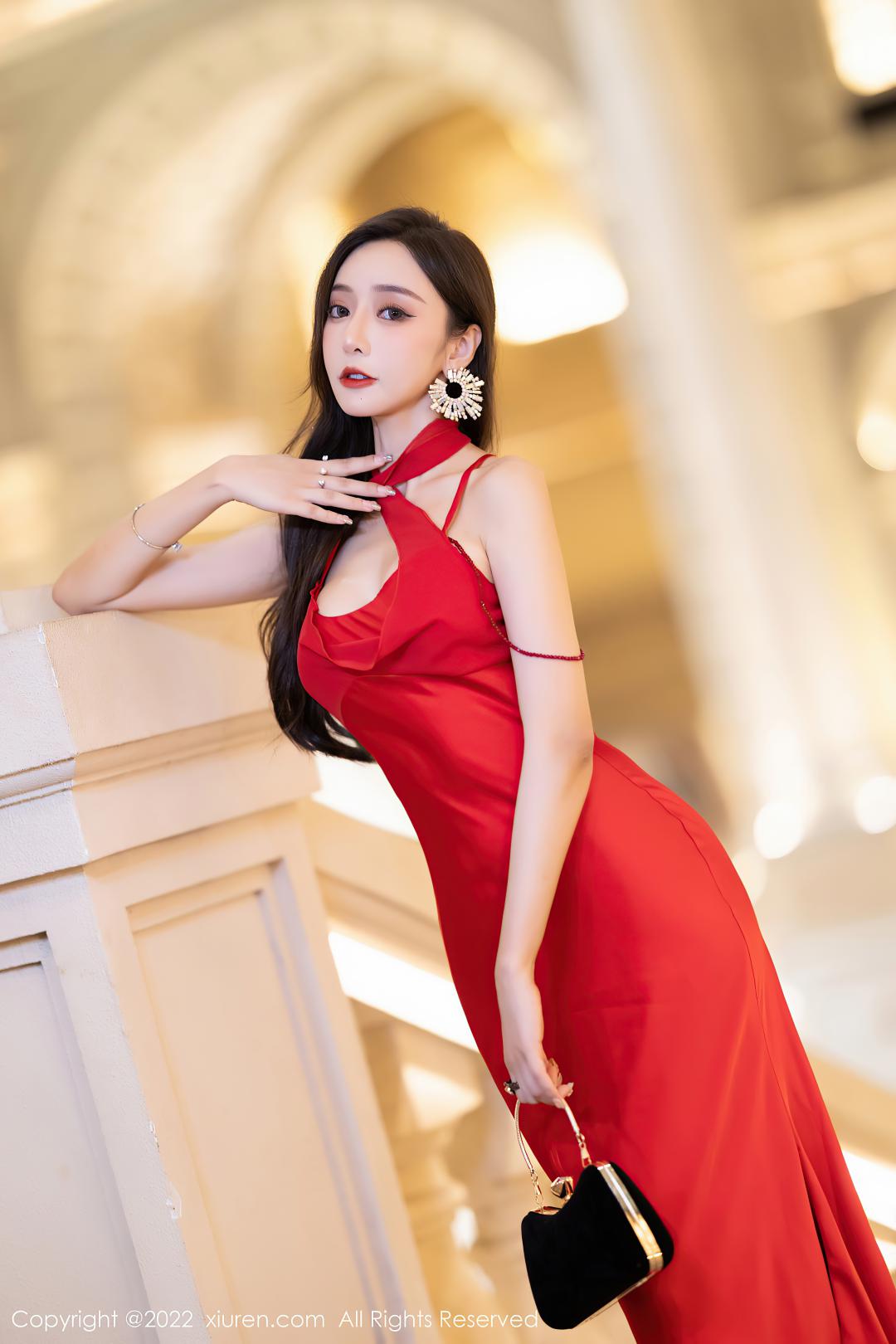 [XIUREN秀人网] 2022.08.19 NO.5470 王馨瑶yanni [78P-654MB]