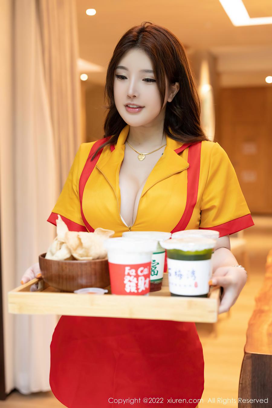 [XIUREN秀人网] 2022.08.29 NO.5509 小海臀Rena [56P-522MB]