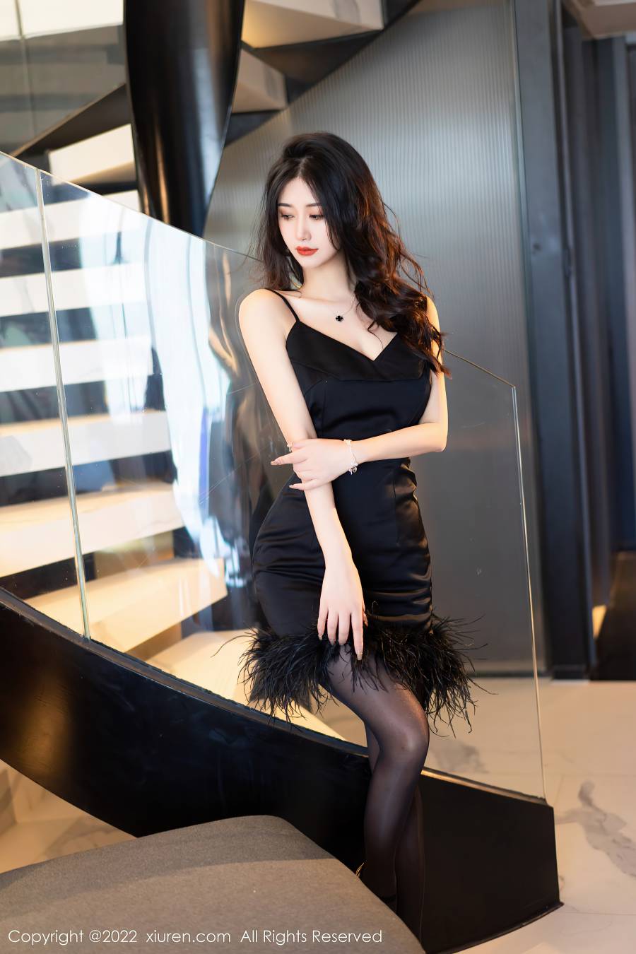 [XIUREN秀人网] 2022.11.24 NO.5906 laura阿姣 [91P-810MB]