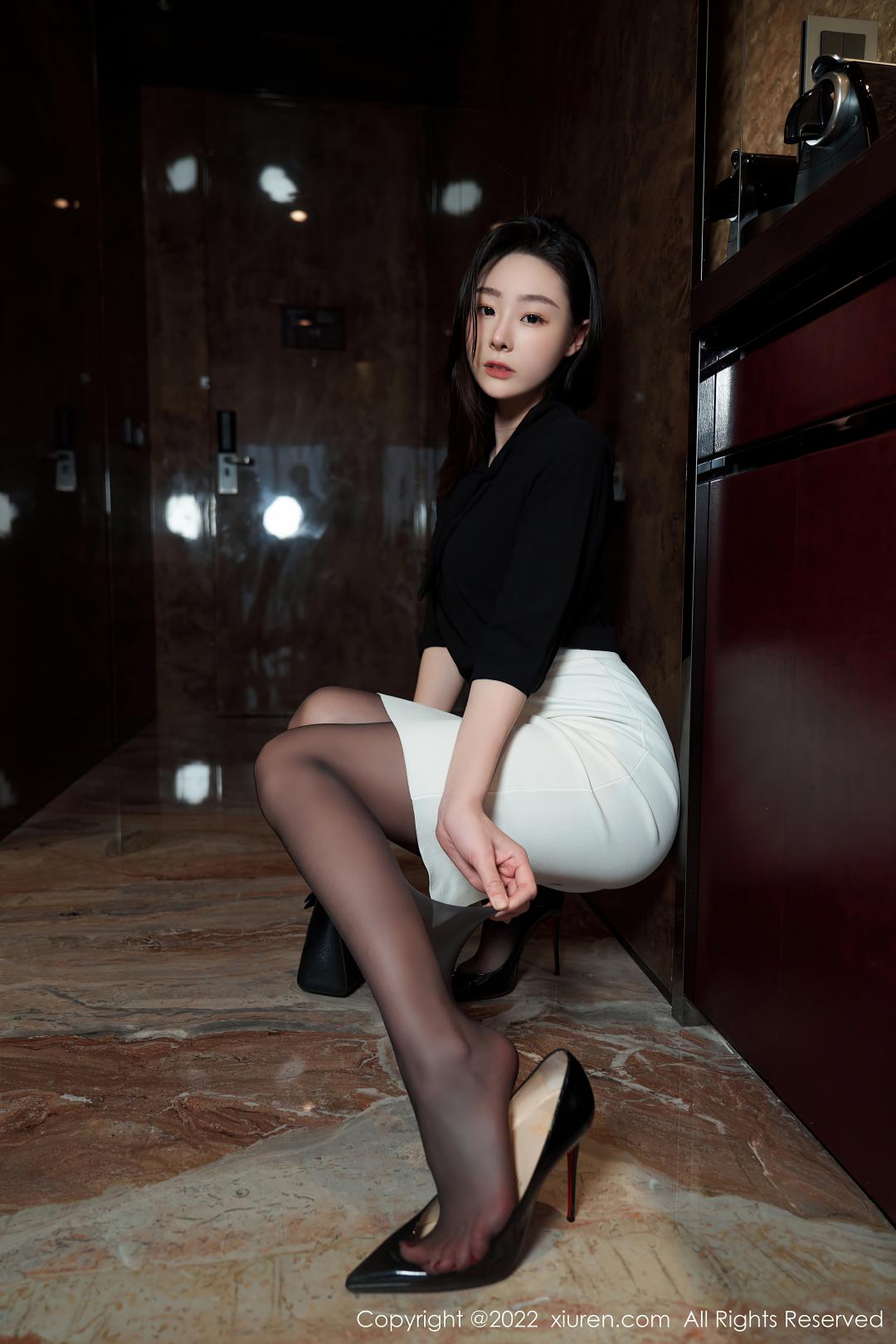 [XIUREN秀人网] 2022.07.21 NO.5312 是小逗逗 [90P-737MB]