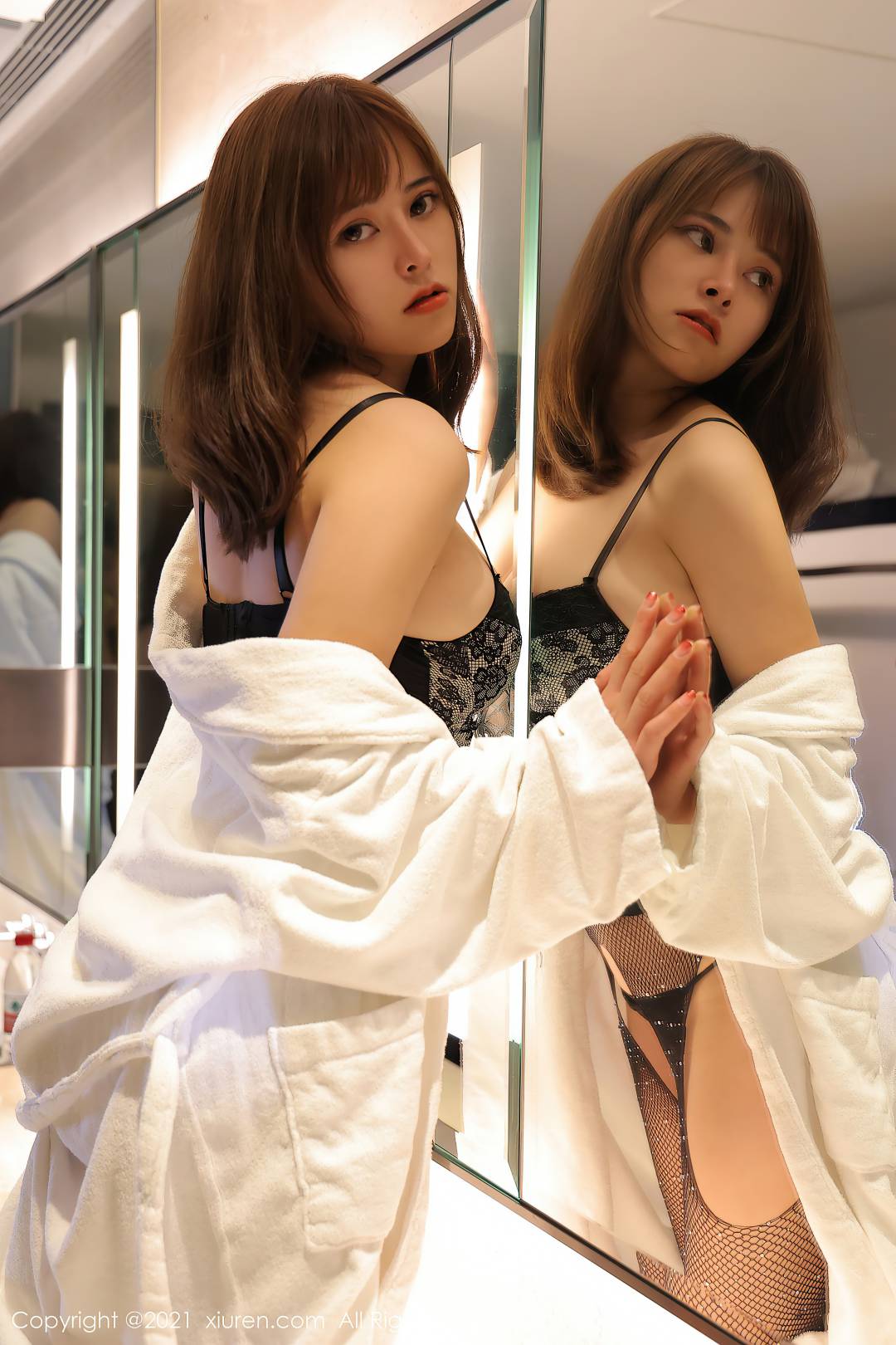 [XIUREN秀人网] 2021.08.02 NO.3742 奈沐子 [61P-620MB]