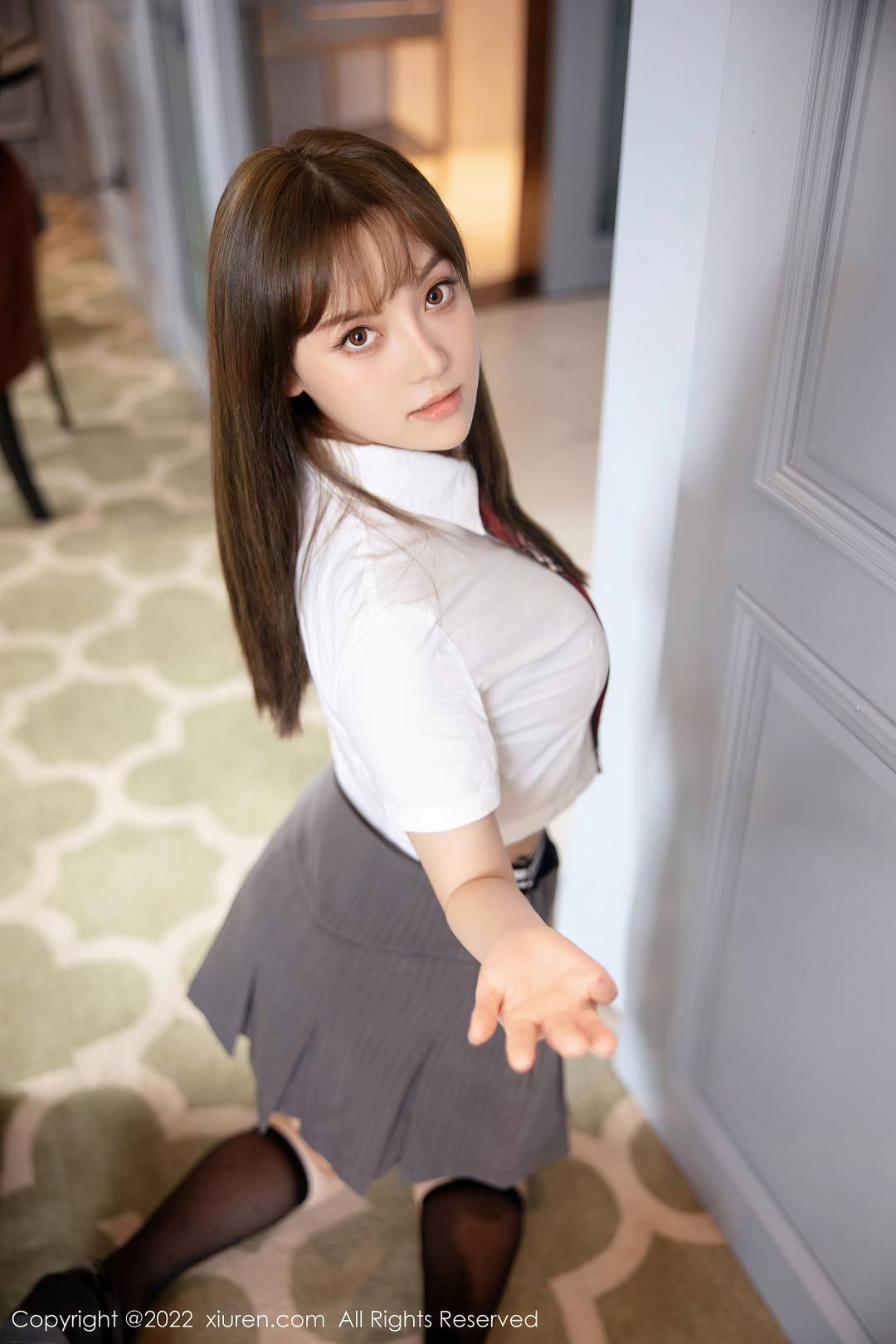 [XIUREN秀人网] 2022.06.14 NO.5143 豆瓣酱 [72P-593MB]