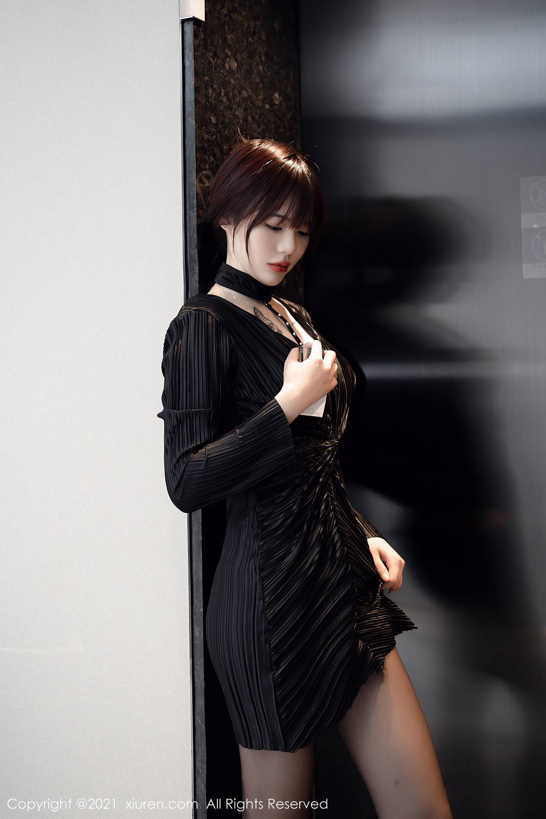 [XIUREN秀人网] 2021.10.19 NO.4080 Arude薇薇 [70P-790MB]